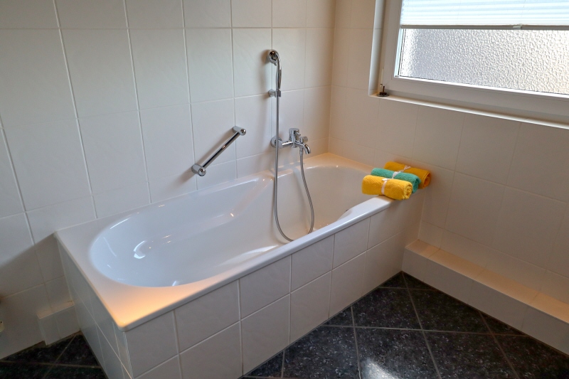 3-Zimmer-Wohnung mit Balkon + Einbauküche – Braunschweig – Vorschaubild 3