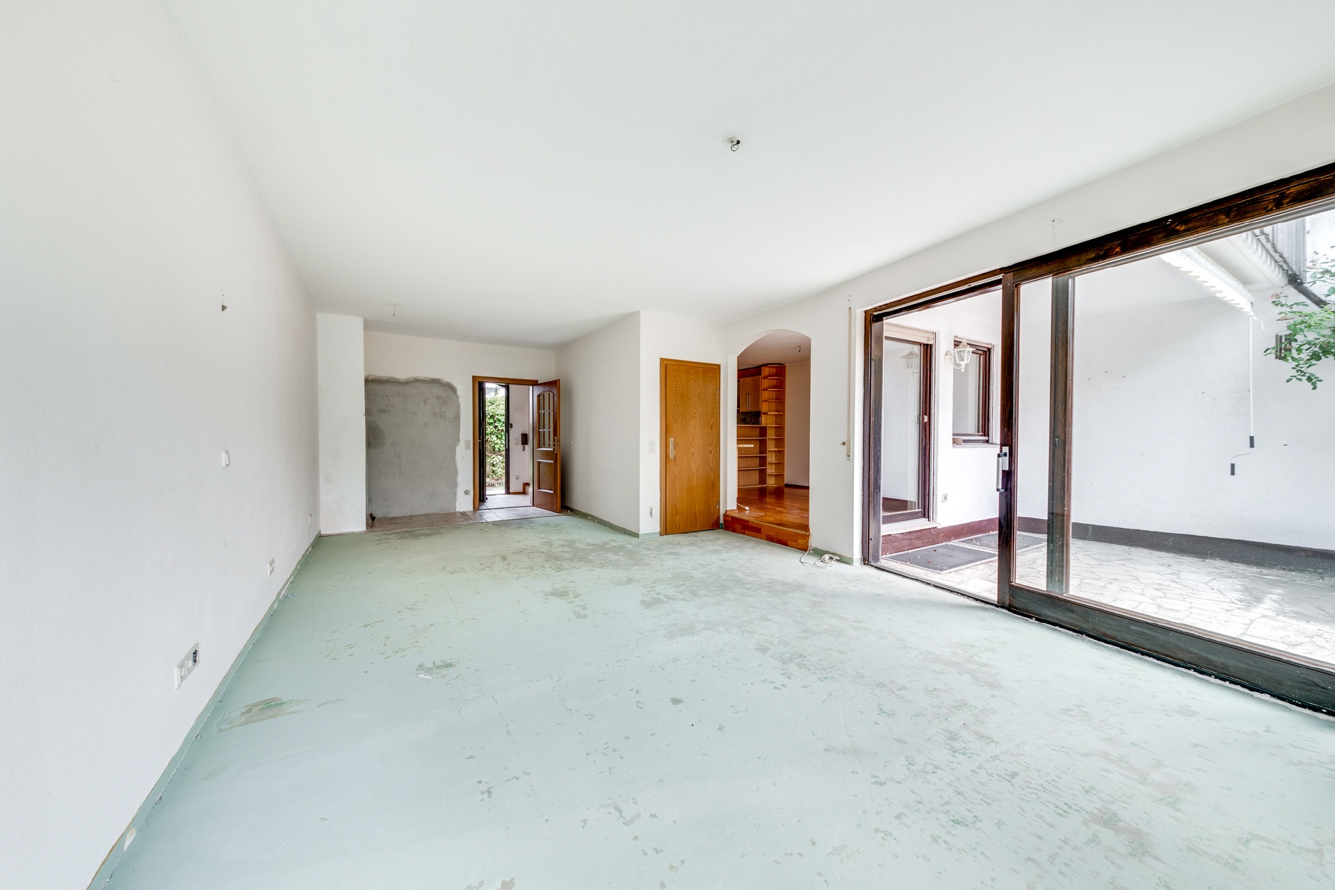AIGNER - Entzückendes Reihenmittelhaus mit sonniger Südausrichtung – München – Vorschaubild 4