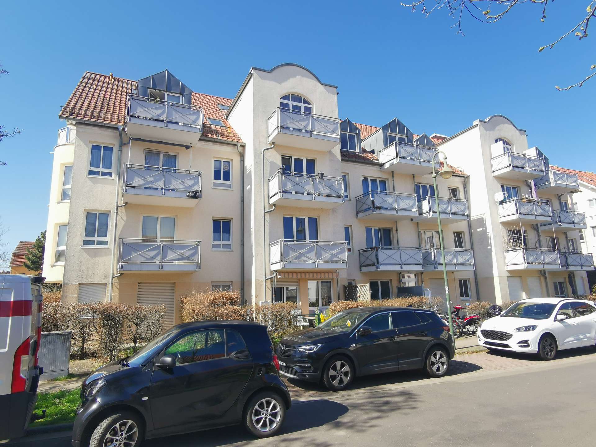 Helle 2-Raum-Maisonette | 2 Balkone | Tiefgarage | Ruhige Lage – Leipzig – Vorschaubild 18