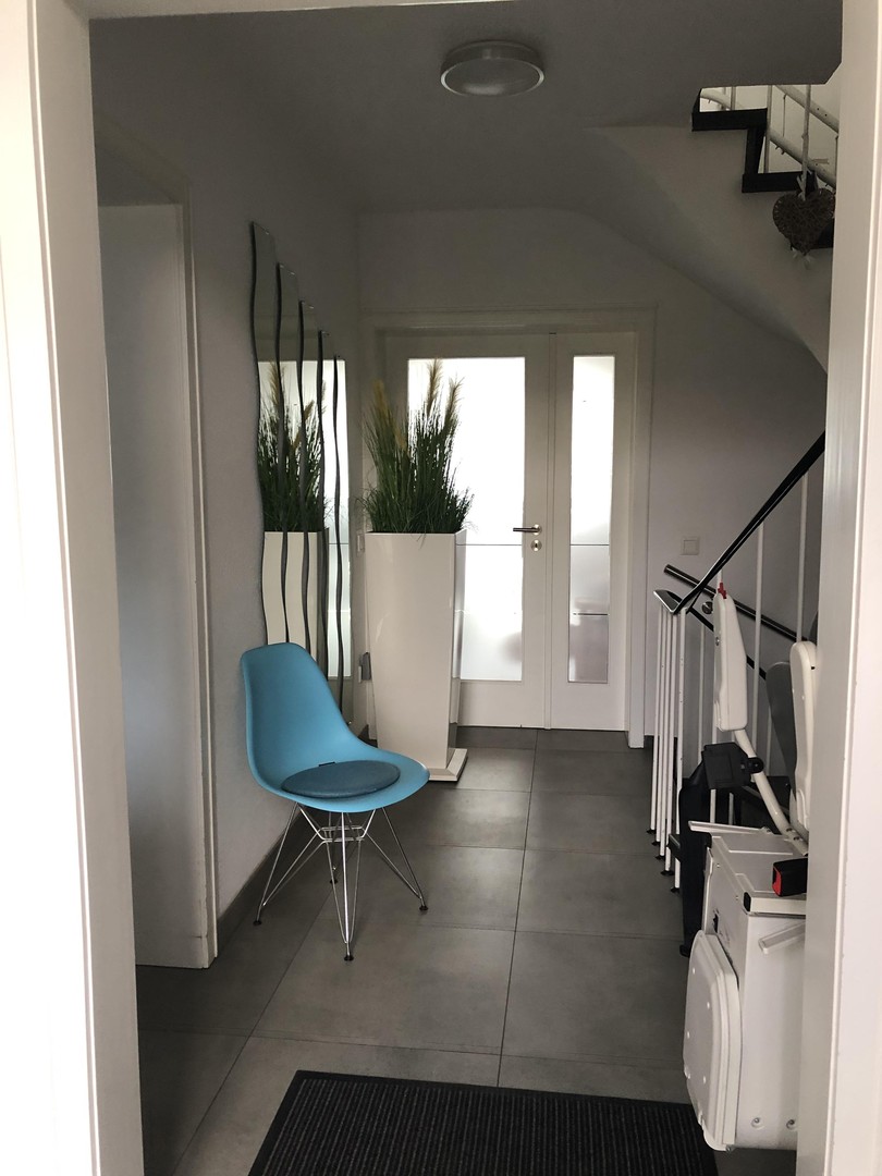 Provisionsfreies-Reihenhaus in Krefeld-Forstwald! Klassiker mit 100 qm Wfl. und SW-Grundstück! – Krefeld – Vorschaubild 3