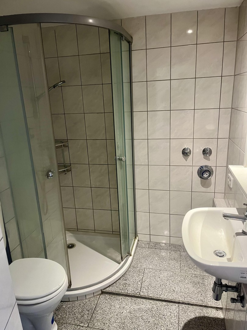 KÖLN-SÜDSTADT; LICHTDURCHFLUTETES 1 ZIMMER-APARTMENT – Köln – Vorschaubild 7