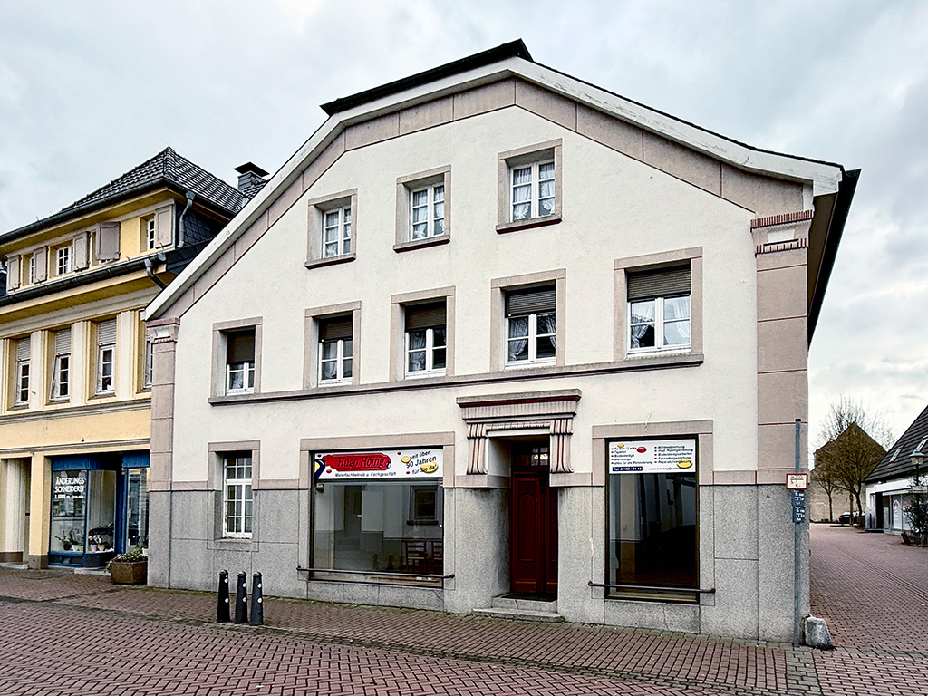 bg