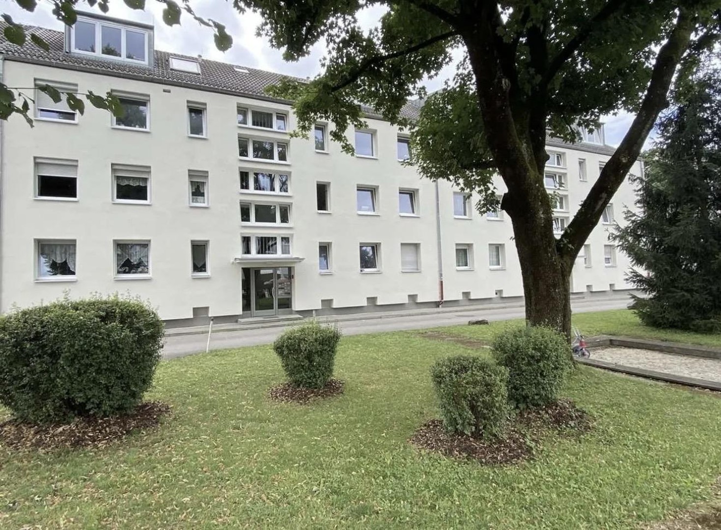 Provisionsfreie helle 3-Zimmer-Wohnung mit Balkon in ruhiger Lage von München Allach-Untermenzing. – München – Vorschaubild 14