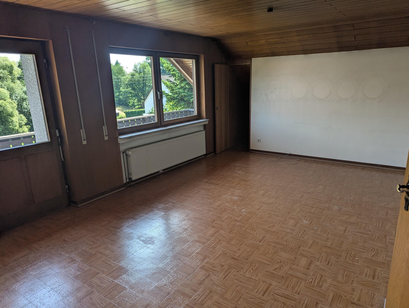 Platzvielfalt in ruhiger Idylle: EFH mit Terrasse und großem Gartengrundstück – Heusweiler – Vorschaubild 29