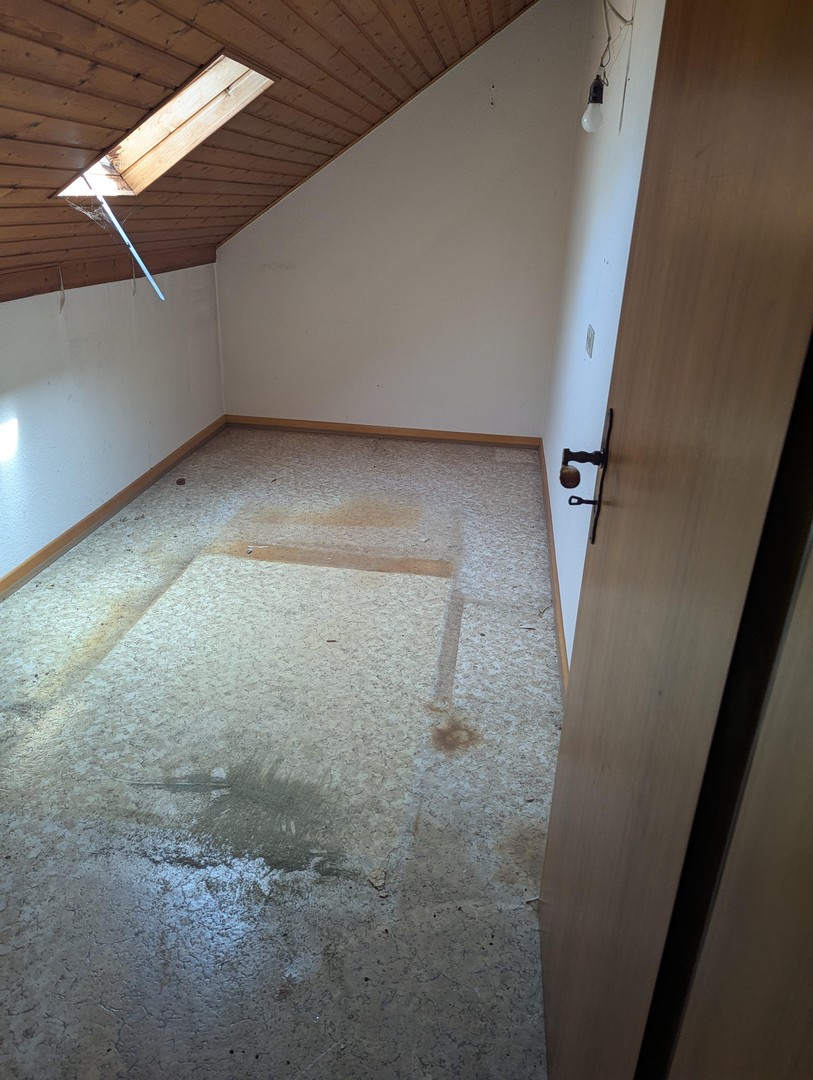 Platzvielfalt in ruhiger Idylle: EFH mit Terrasse und großem Gartengrundstück – Heusweiler – Vorschaubild 32