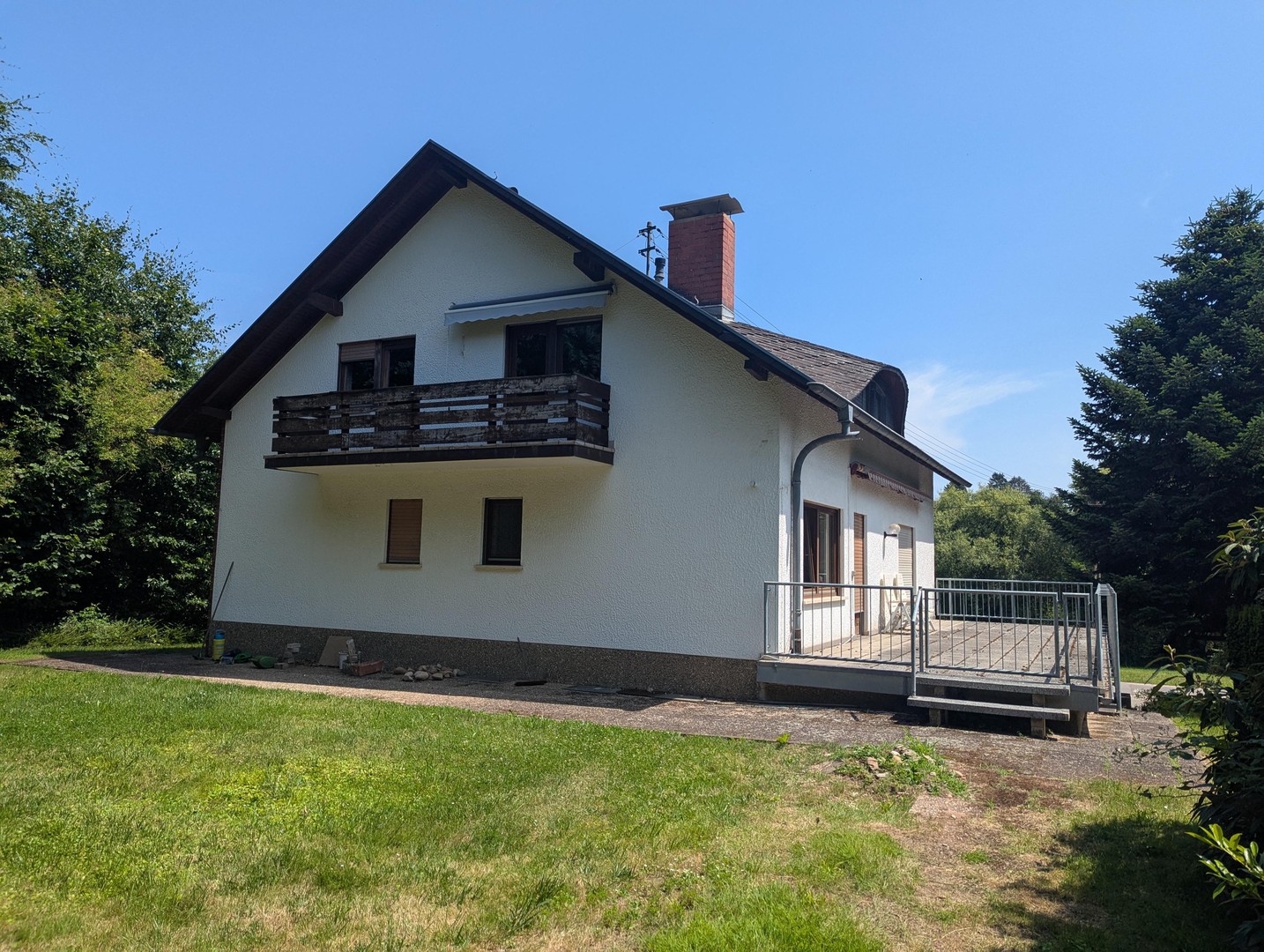 Platzvielfalt in ruhiger Idylle: EFH mit Terrasse und großem Gartengrundstück – Heusweiler – Vorschaubild 39