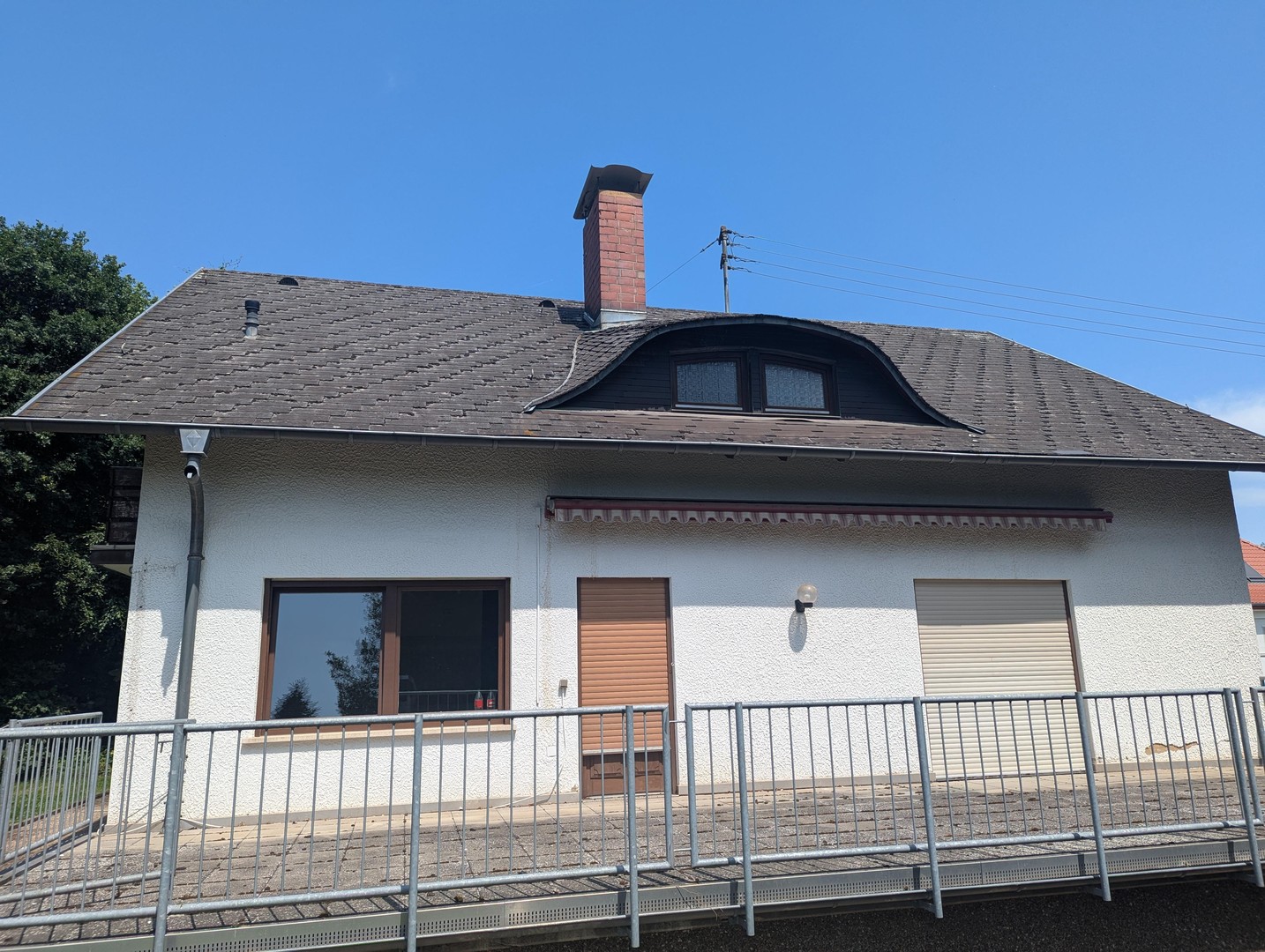 Platzvielfalt in ruhiger Idylle: EFH mit Terrasse und großem Gartengrundstück – Heusweiler – Vorschaubild 44