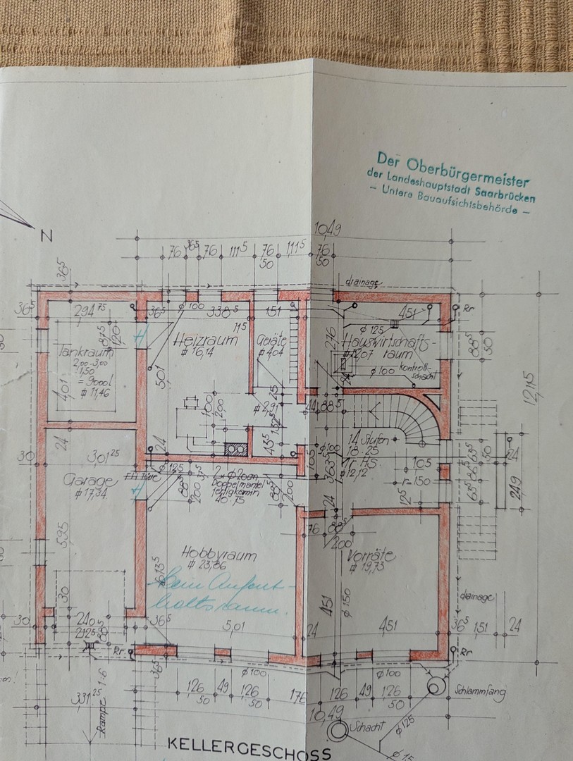 Platzvielfalt in ruhiger Idylle: EFH mit Terrasse und großem Gartengrundstück – Heusweiler – Vorschaubild 46