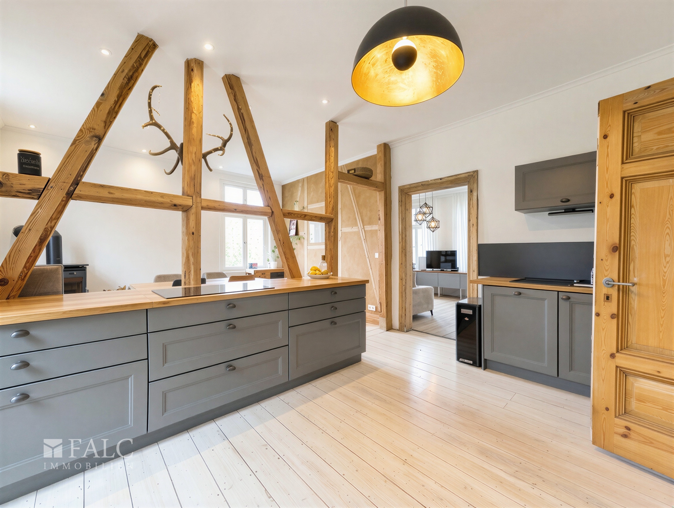 Altbau-Liebhaber aufgepasst: Charmantes Fachwerkhaus mit modernem Komfort und viel Potenzial! – Remscheid – Vorschaubild 3