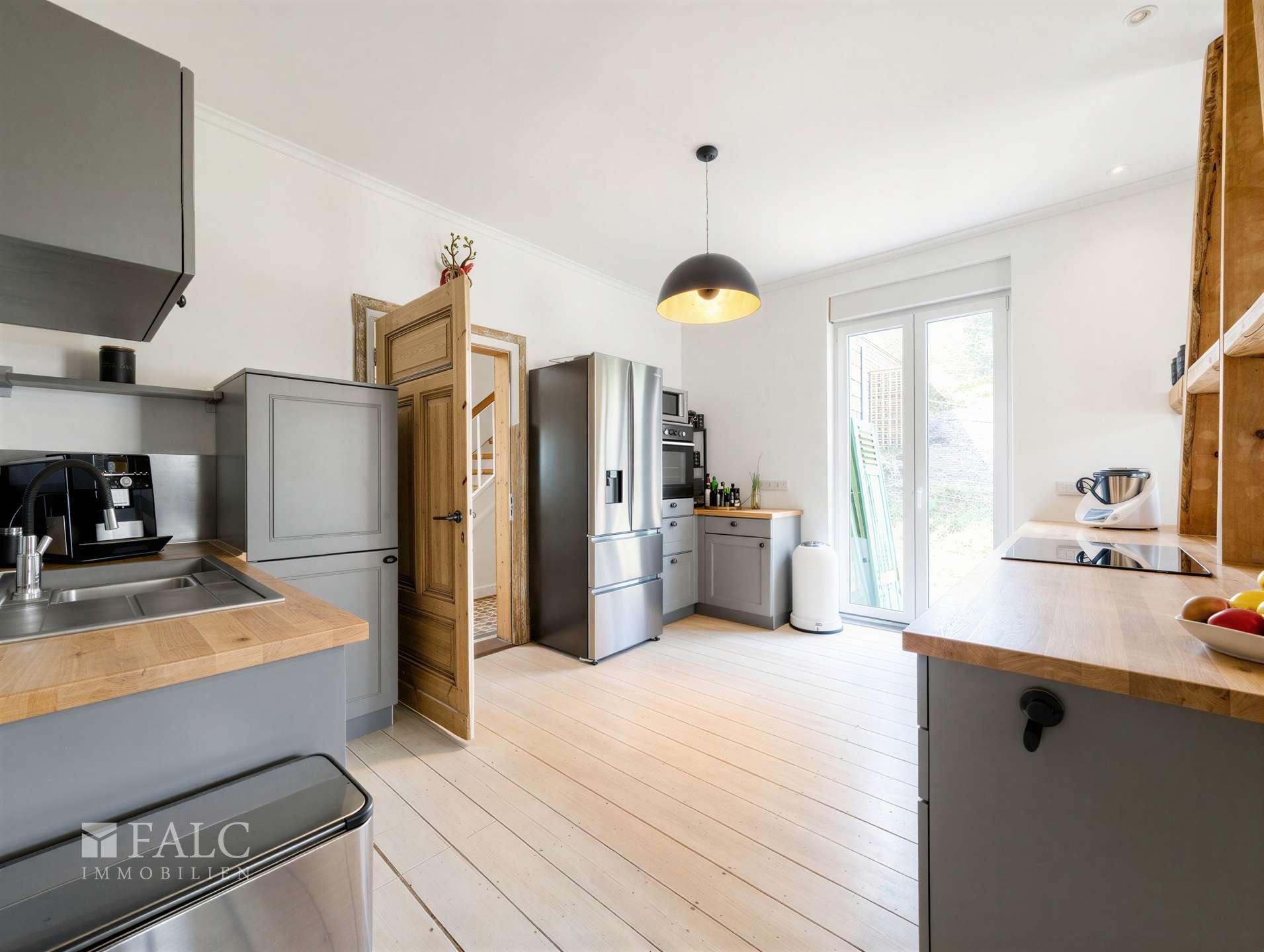 Altbau-Liebhaber aufgepasst: Charmantes Fachwerkhaus mit modernem Komfort und viel Potenzial! – Remscheid – Vorschaubild 4