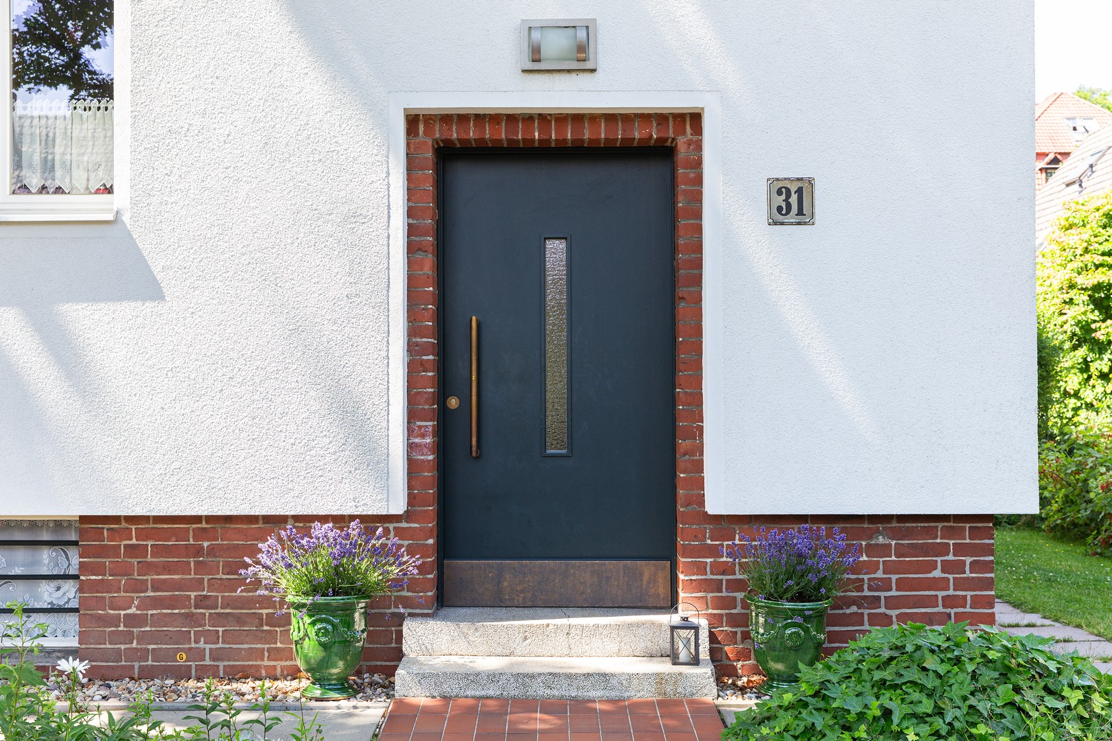 Wohnen + Kapitalanlage: Top gepflegtes, aufwendig saniertes 30er-Jahre-Haus in 1A-Lage Zehlendorf – Berlin – Vorschaubild 2