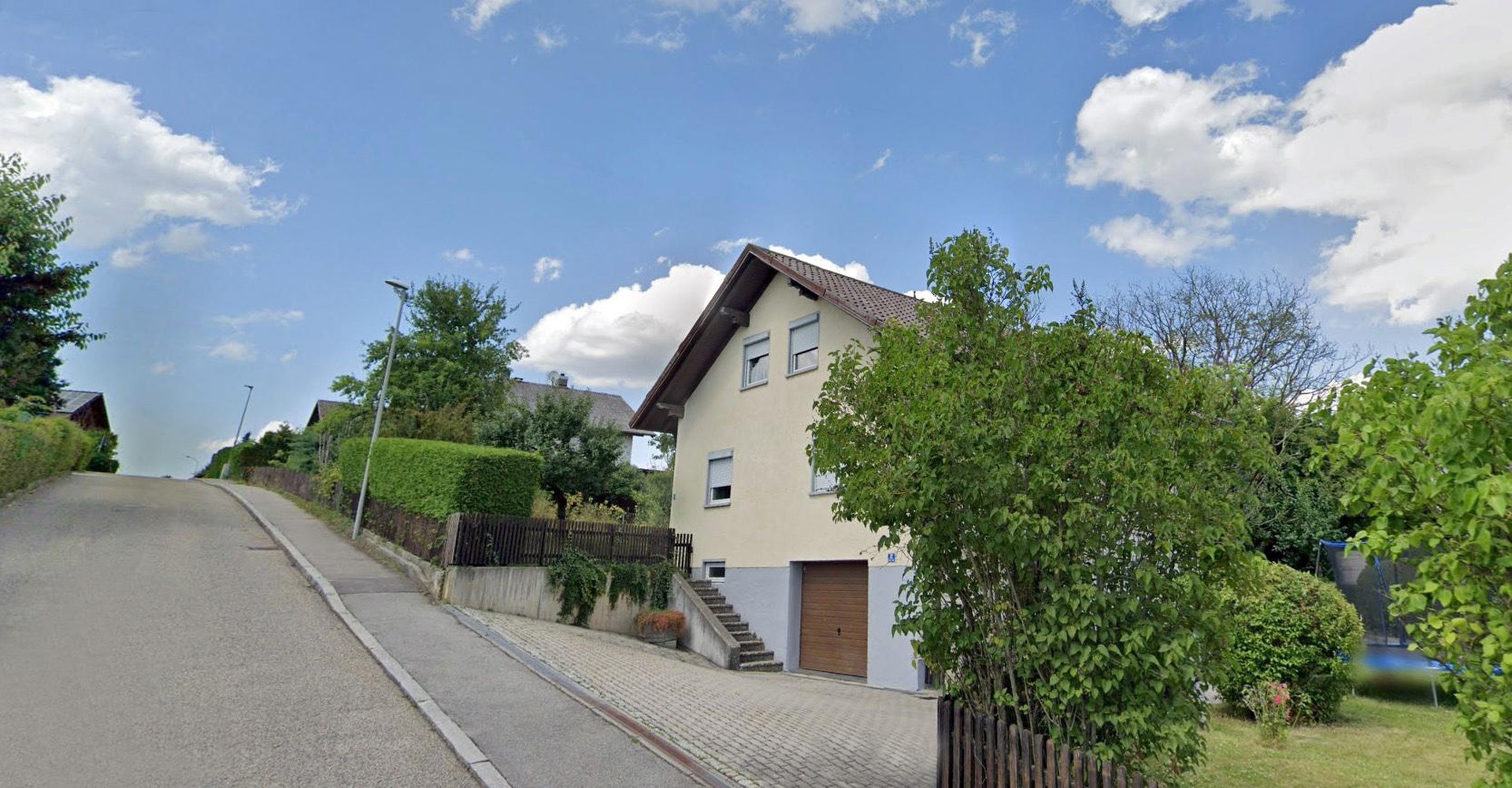 Ohne Makler: Modernisiertes 5-Zimmer-Haus mit großem Grundstück – Teilung möglich – Ruhstorf – Ruhstorf – Vorschaubild 2