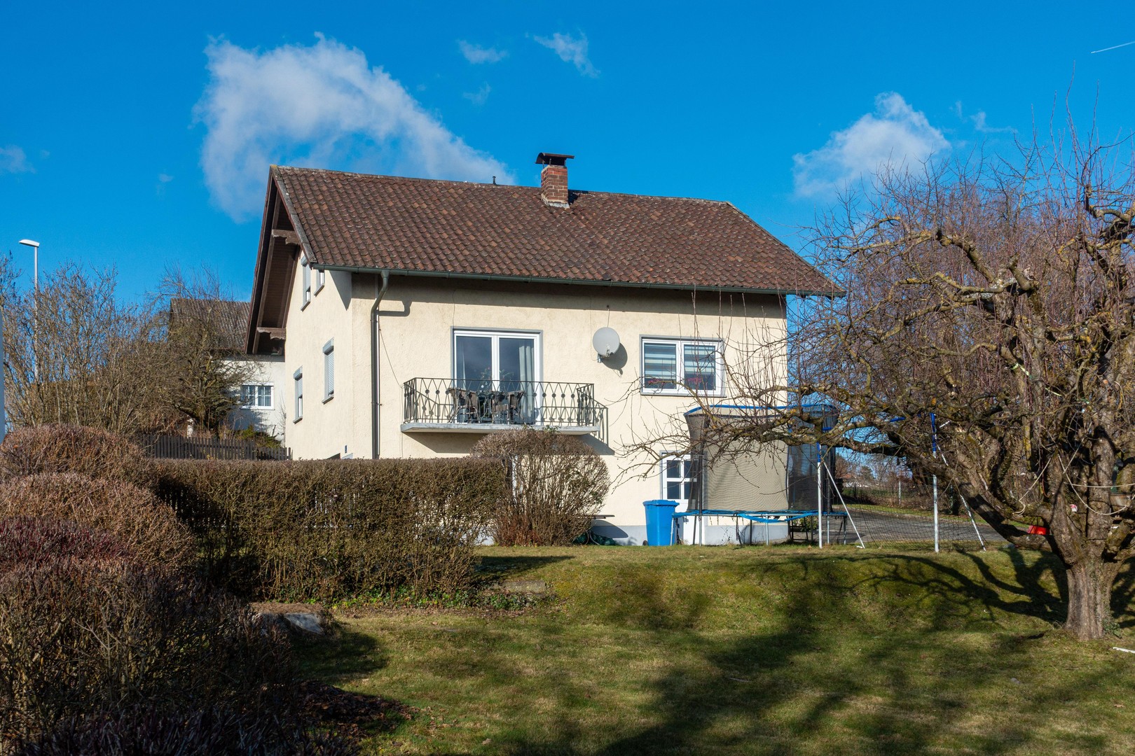 Ohne Makler: Modernisiertes 5-Zimmer-Haus mit großem Grundstück – Teilung möglich – Ruhstorf – Ruhstorf – Vorschaubild 9