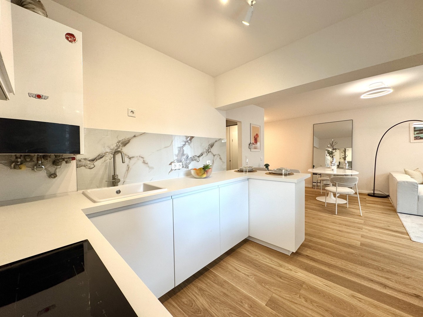 Bezugsfreie 1-Zimmer-Wohnung mit Loggia im Erstbezug nach Modernisierung! – Düsseldorf – Vorschaubild 7