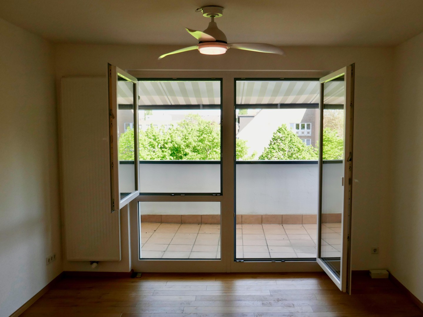 Von Privat & Unvermietet: 3-Zimmer-Wohnung in Düsseldorf BILK – Düsseldorf – Vorschaubild 3