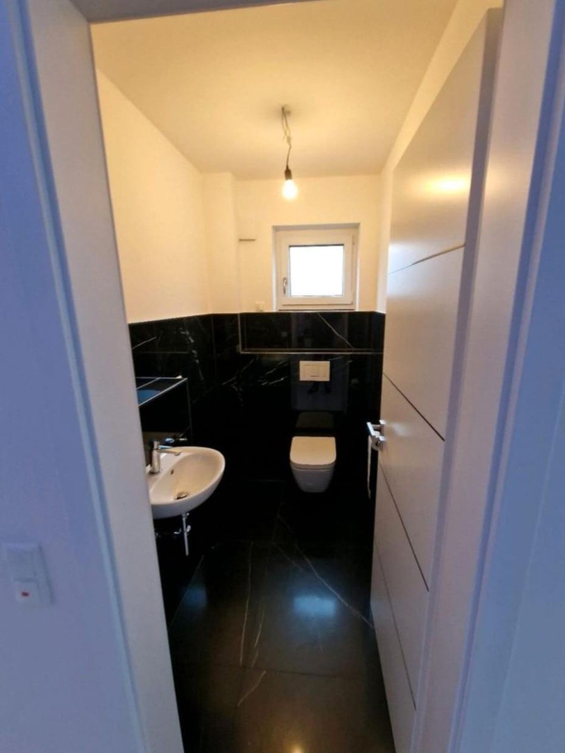 Bergisch- Gladbach (Hand )-Köln/Delbrück Direkt vor den Toren Kölns: Haus in Bestlage – BERGISCH GLADBACH – Vorschaubild 9