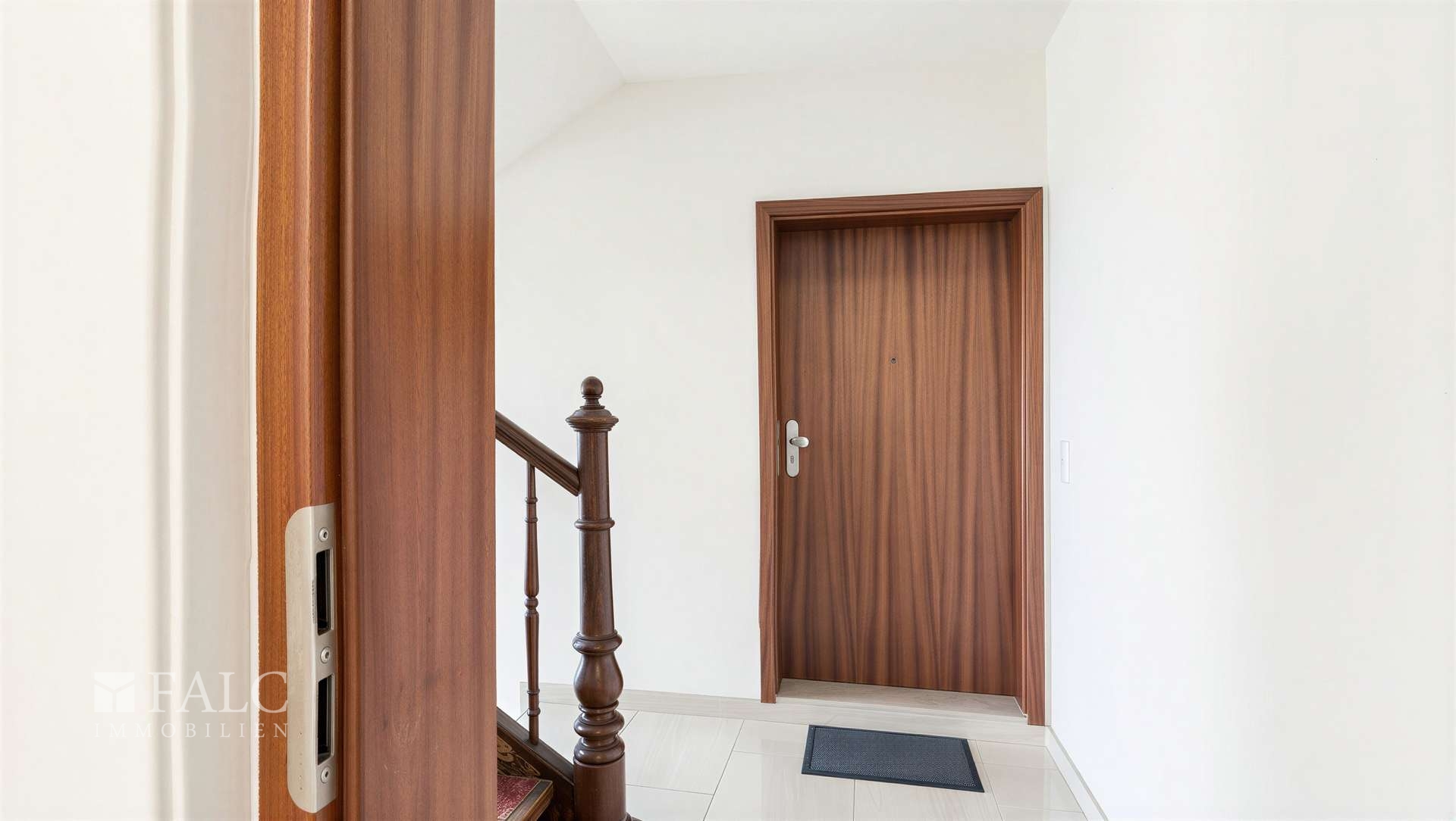 Saniertes Mehrfamilienhaus in Stuttgart mit 7 Einheiten und Energieeffizienzklasse B – Stuttgart – Vorschaubild 16