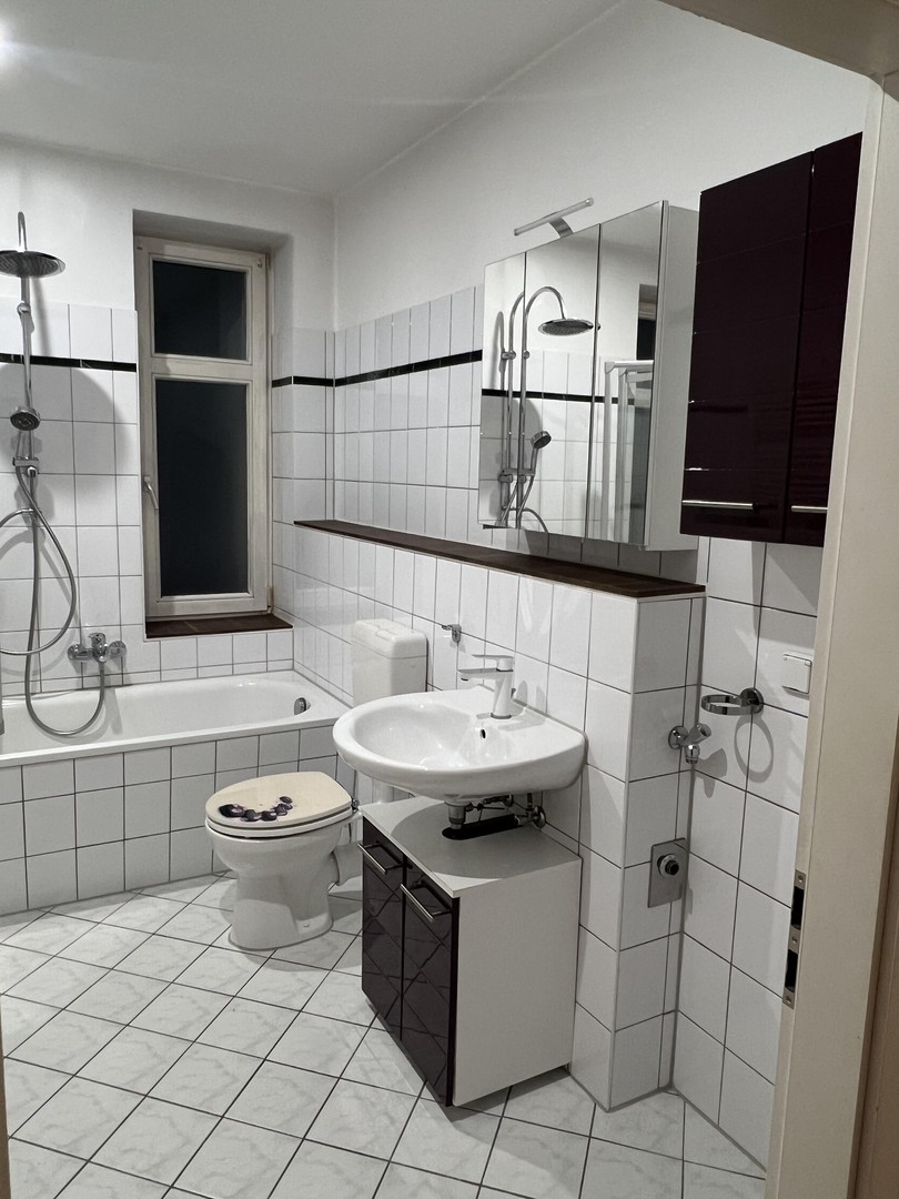 WG-geeignete 2-Zimmerwohnung (möbliert) in Berlin-Johannisthal – Berlin – Vorschaubild 4