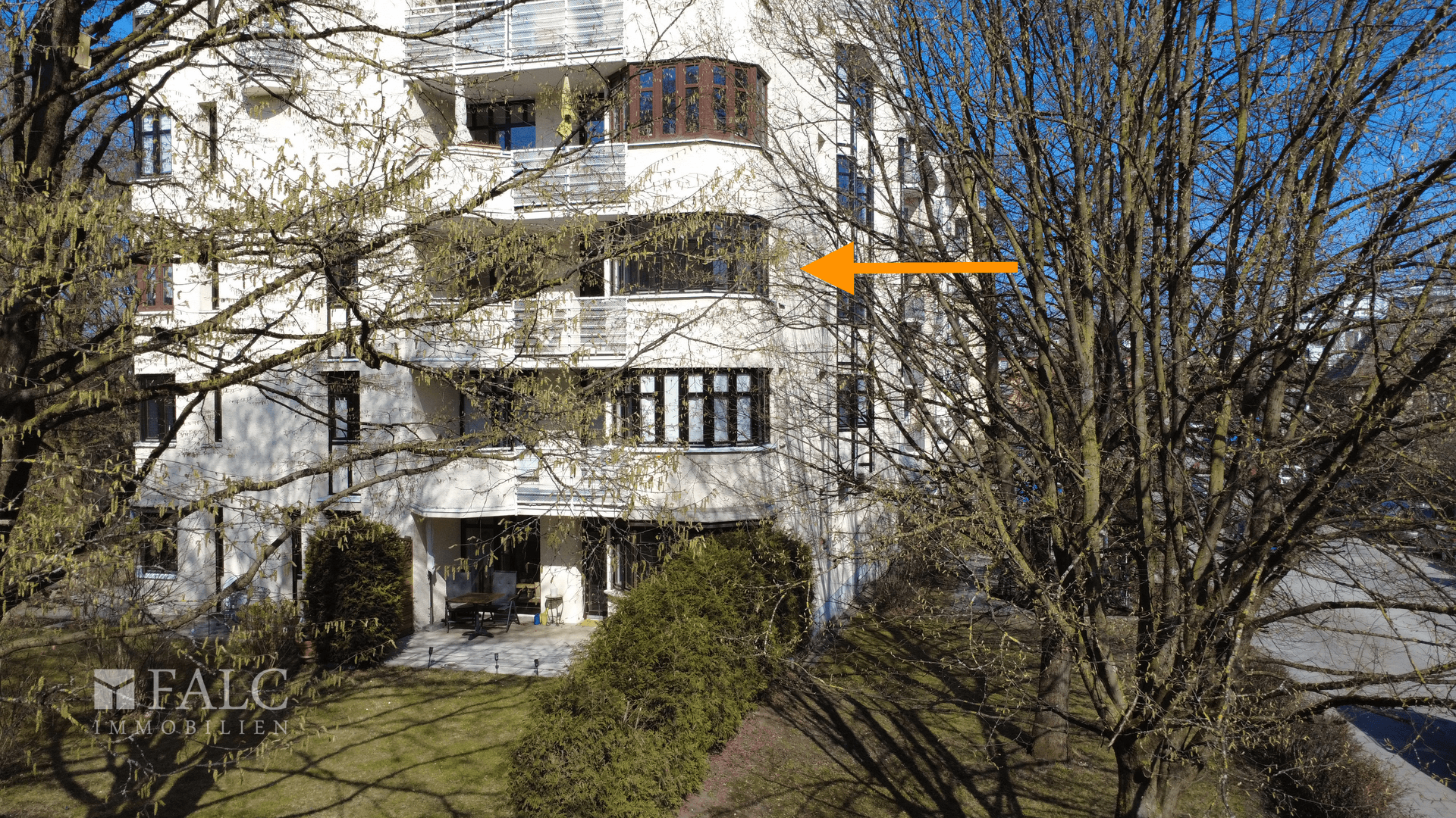 Ankommen & wohlfühlen: Lichtdurchflutete 3-Zi-Whg mit Südbalkon in parkähnlicher Lage – München – Vorschaubild 3