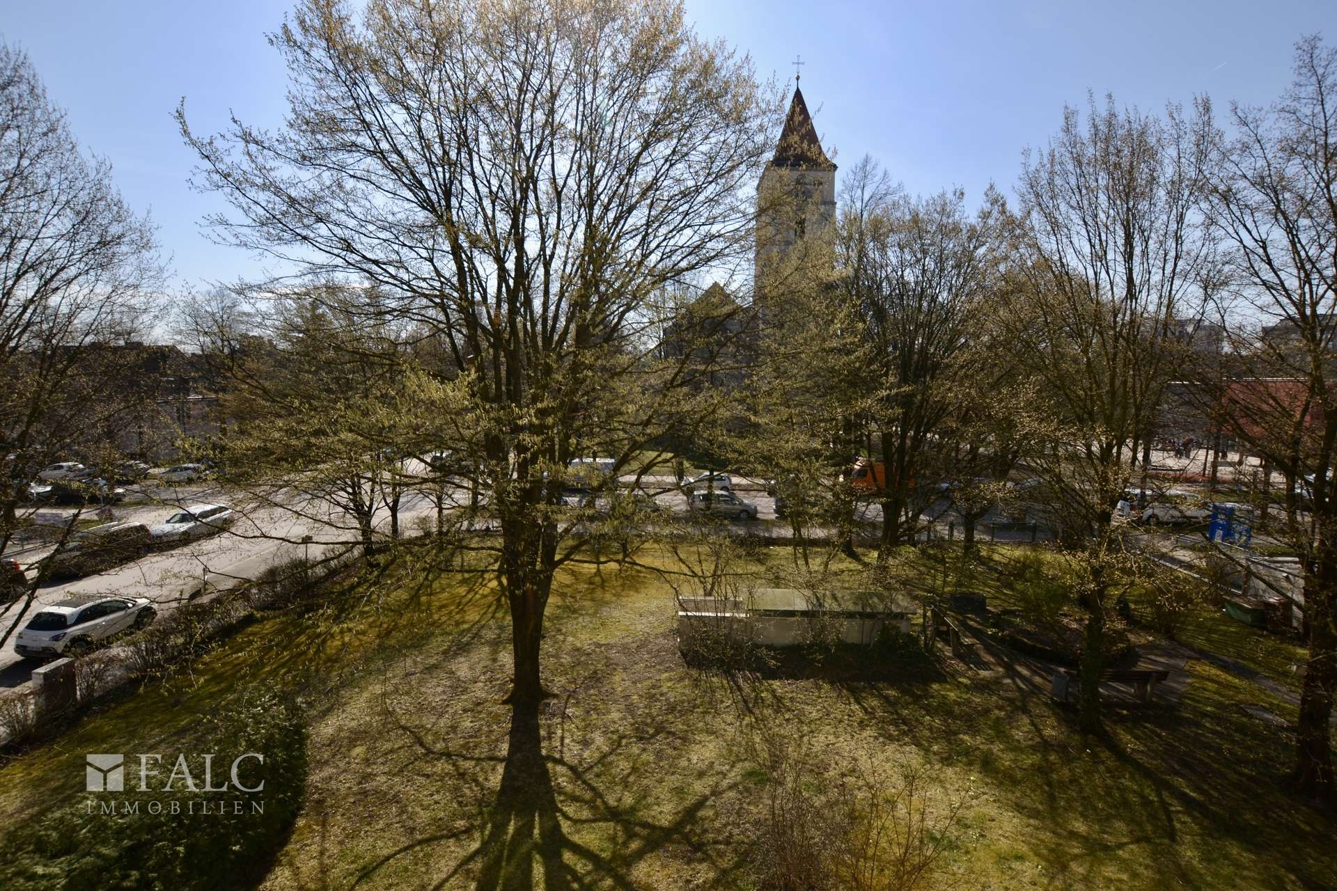 Ankommen & wohlfühlen: Lichtdurchflutete 3-Zi-Whg mit Südbalkon in parkähnlicher Lage – München – Vorschaubild 9
