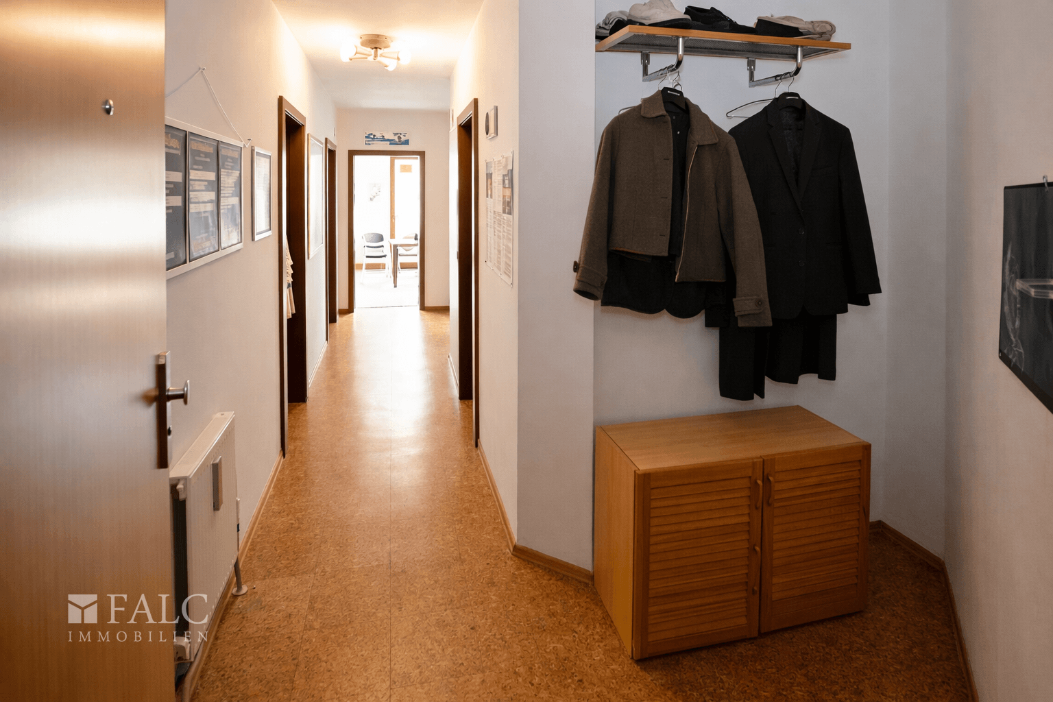 Ankommen & wohlfühlen: Lichtdurchflutete 3-Zi-Whg mit Südbalkon in parkähnlicher Lage – München – Vorschaubild 10