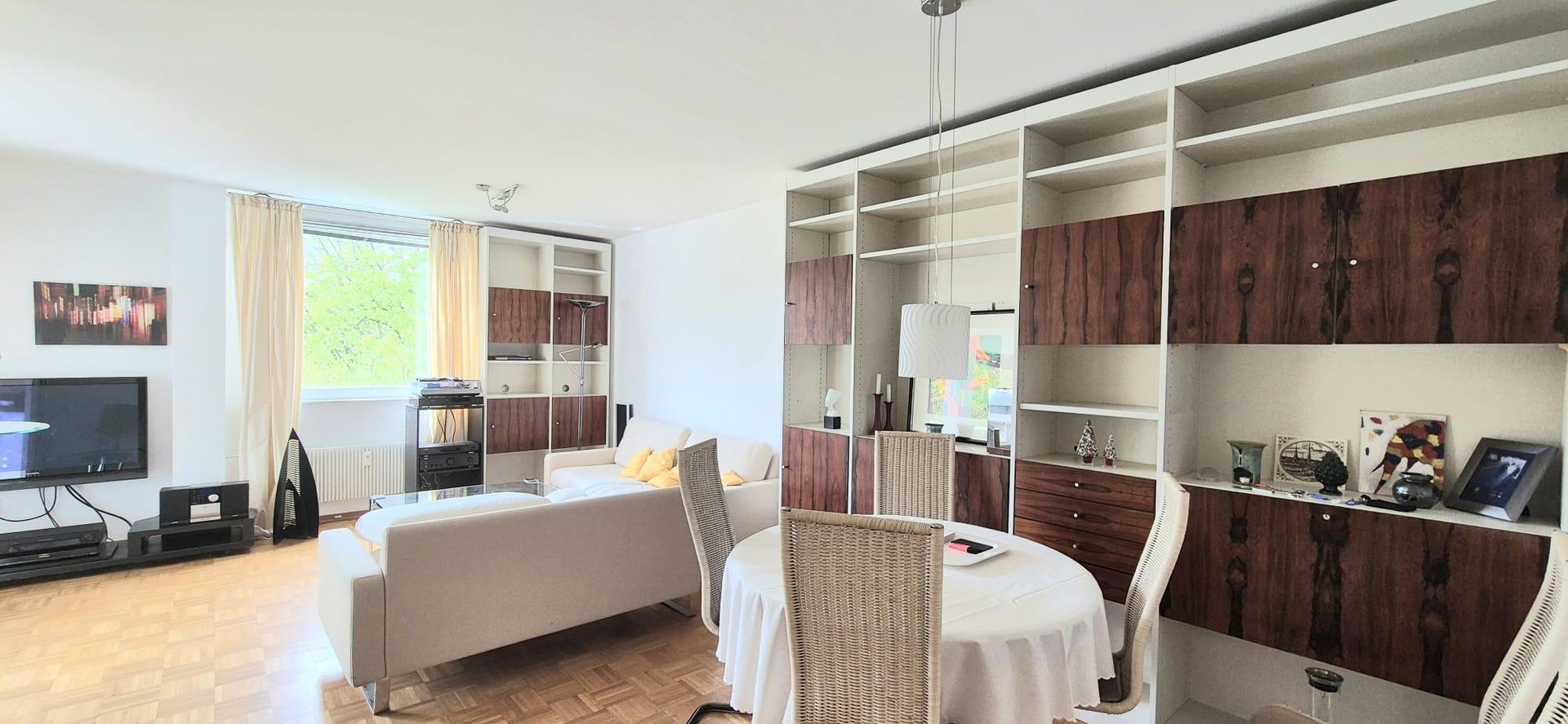 Attraktive bequeme 2-Z.-Wohnung mit großem Balkon und Tiefgarage – Essen – Vorschaubild 5