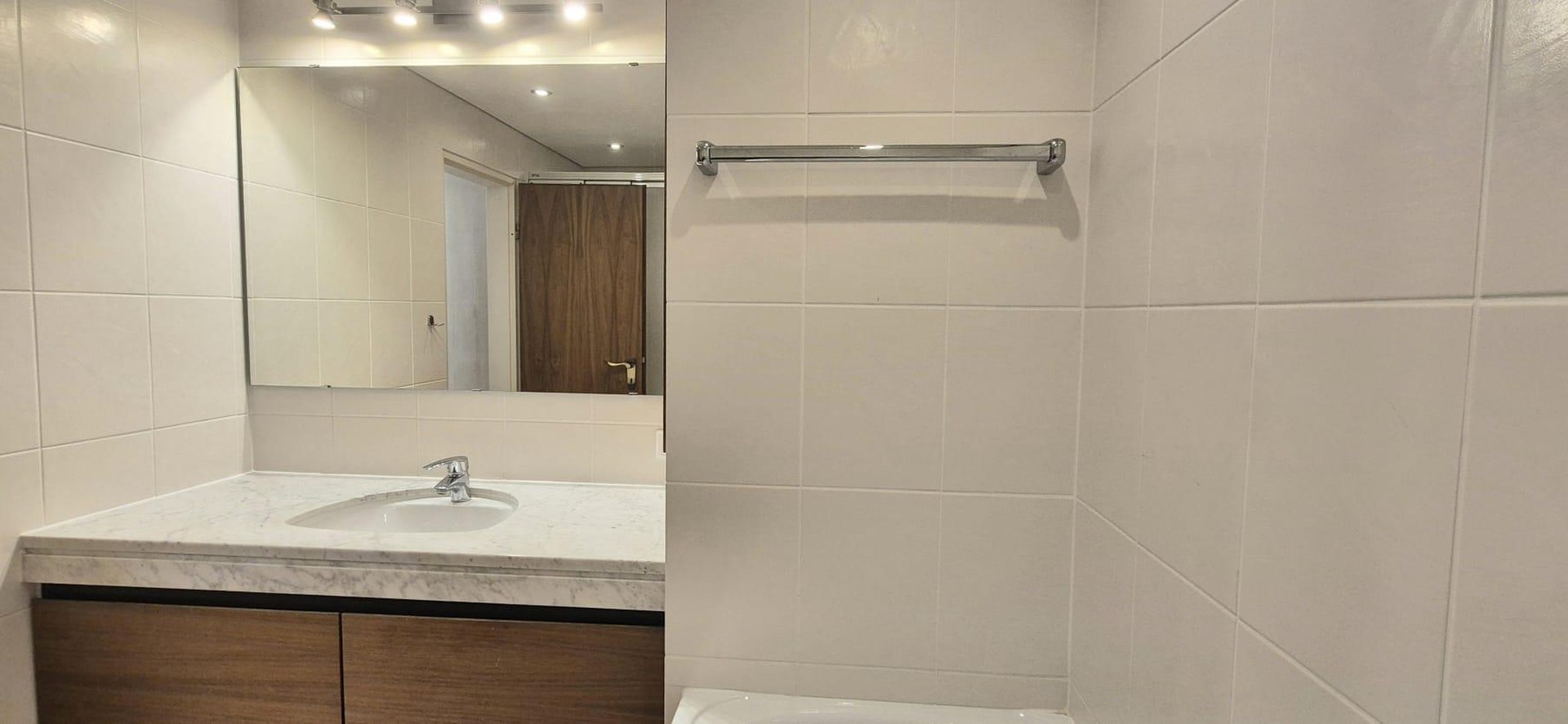 Attraktive bequeme 2-Z.-Wohnung mit großem Balkon und Tiefgarage – Essen – Vorschaubild 19