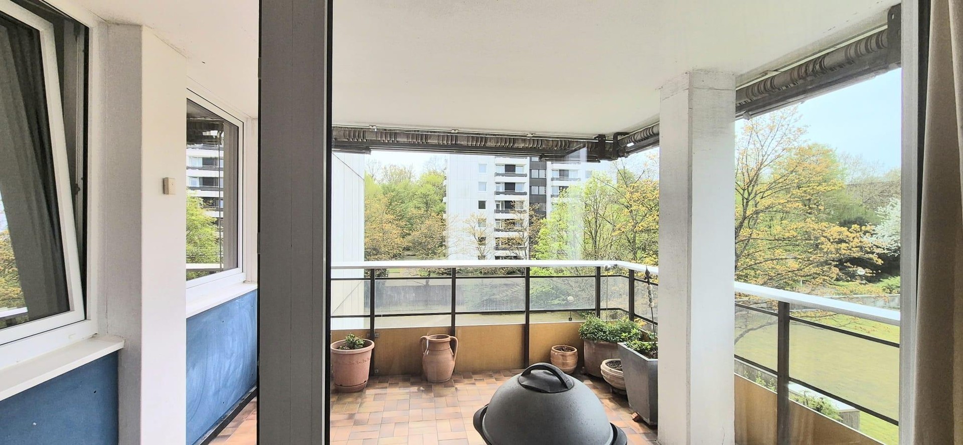 Attraktive bequeme 2-Z.-Wohnung mit großem Balkon und Tiefgarage – Essen – Vorschaubild 27