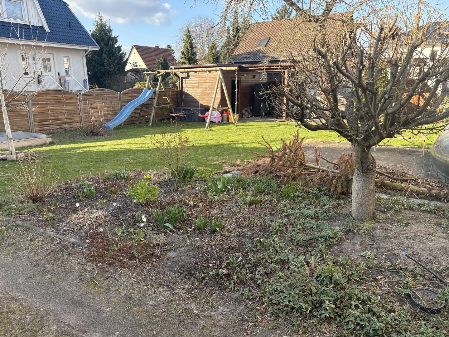 freistehendes Einfamilienhaus mit Garten in ruhiger Wohnlage – Berlin – Vorschaubild 28