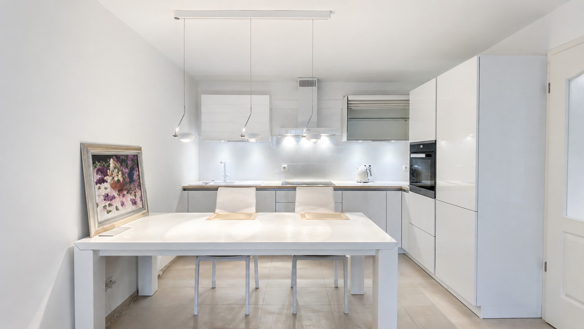 Haus-im-Haus in Stadtvilla: 3-Zimmer-Gartenwohnung mit Südterrasse, Privatgarten, Energiek A und TG – München – Vorschaubild 8