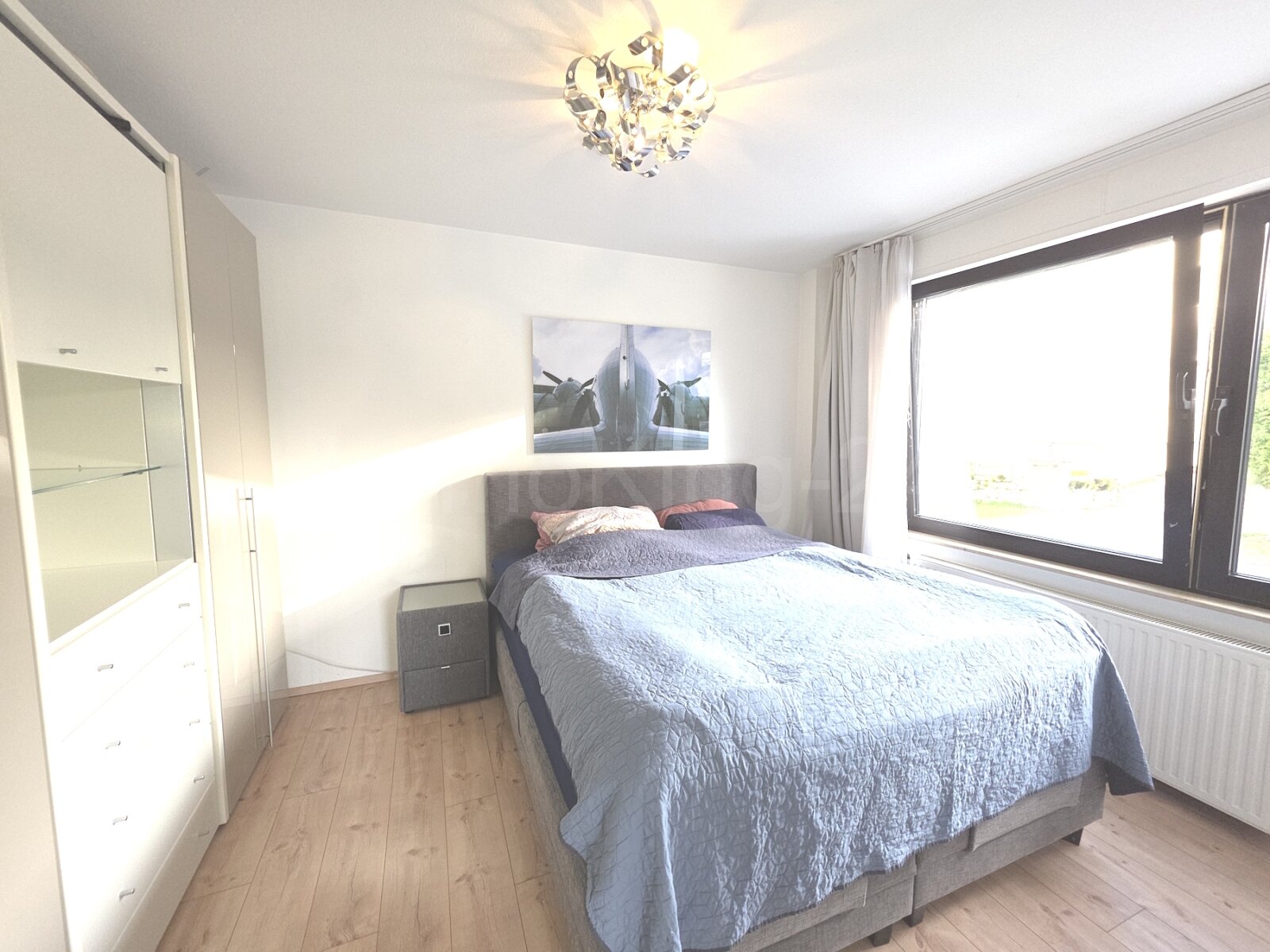 ++ MODERNISIERTES DREIFAMILIENHAUS + DOPPELGARAGE + GARTEN IN GUTER LAGE!! ++ – Herzogenrath – Vorschaubild 7