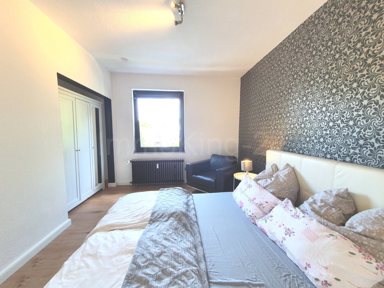 ++ MODERNISIERTES DREIFAMILIENHAUS + DOPPELGARAGE + GARTEN IN GUTER LAGE!! ++ – Herzogenrath – Vorschaubild 15
