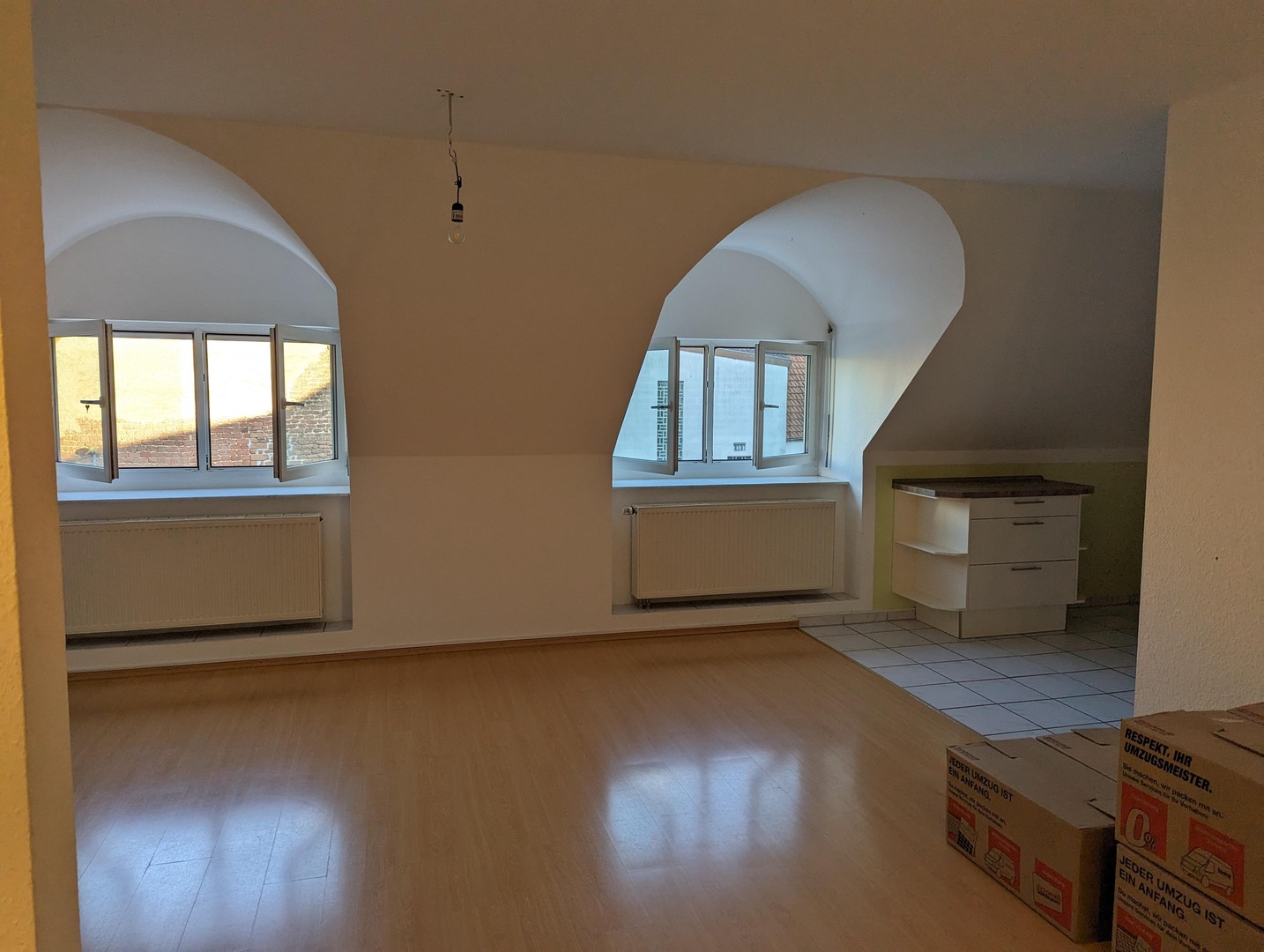 Viel Platz für die Familie: Große Maisonette mit neuer Heizung & E-Ladesäule