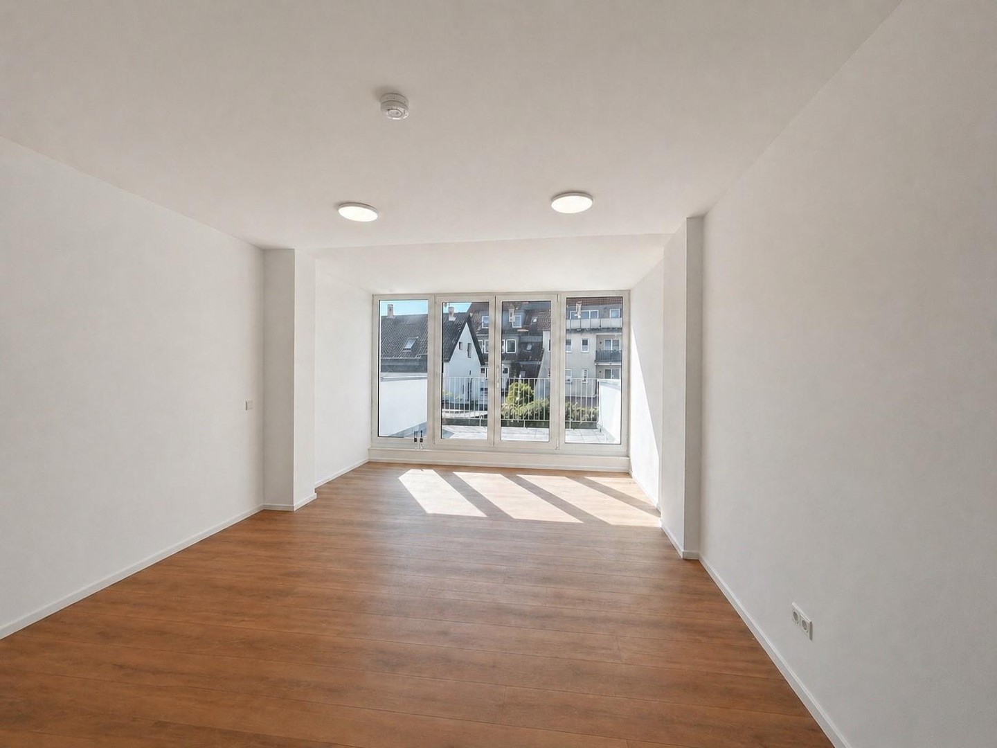 Kernsaniert, voll möbliert und zeitnah bezugsfertig – stilvolle Terrassenwohnung! – Köln – Vorschaubild 8