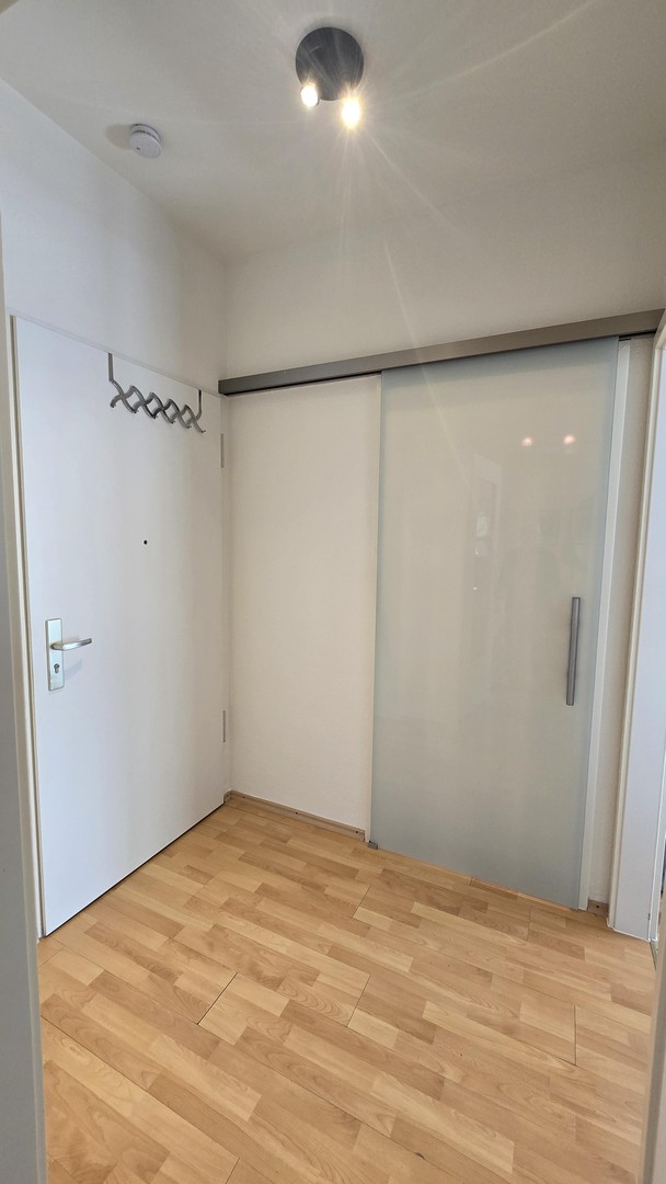 Sonniges Wohnglück in Derendorf, gepflegte 2 Zimmer-Wohnung, 2 Südbalkone & Tiefgarage – Düsseldorf – Vorschaubild 12