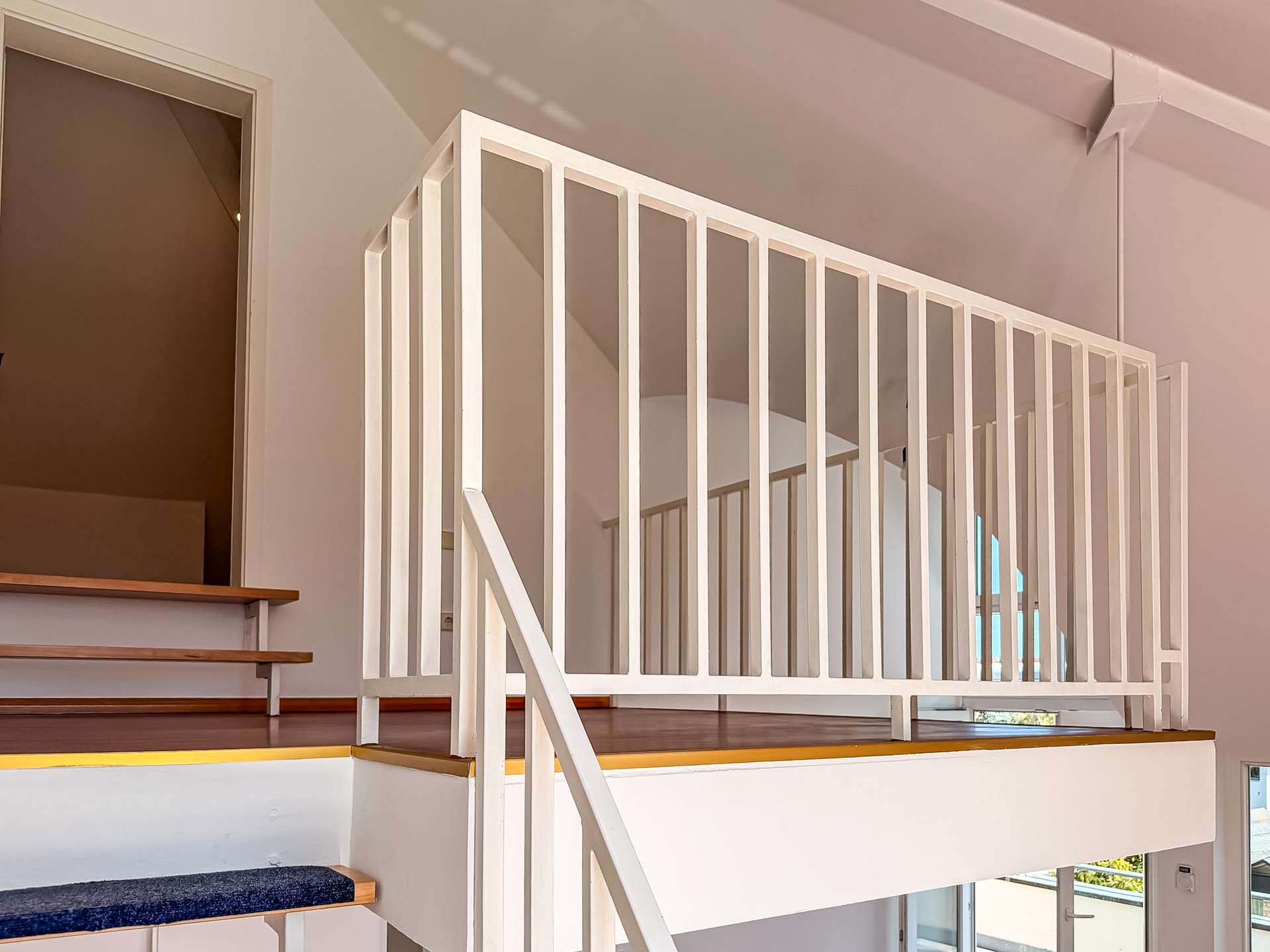 Sofort bezugsfrei | Maisonettewohnung mit ZWEI Terrassen| TG-Stellplatz | Fußläufig in den Auwald | – Leipzig – Vorschaubild 13