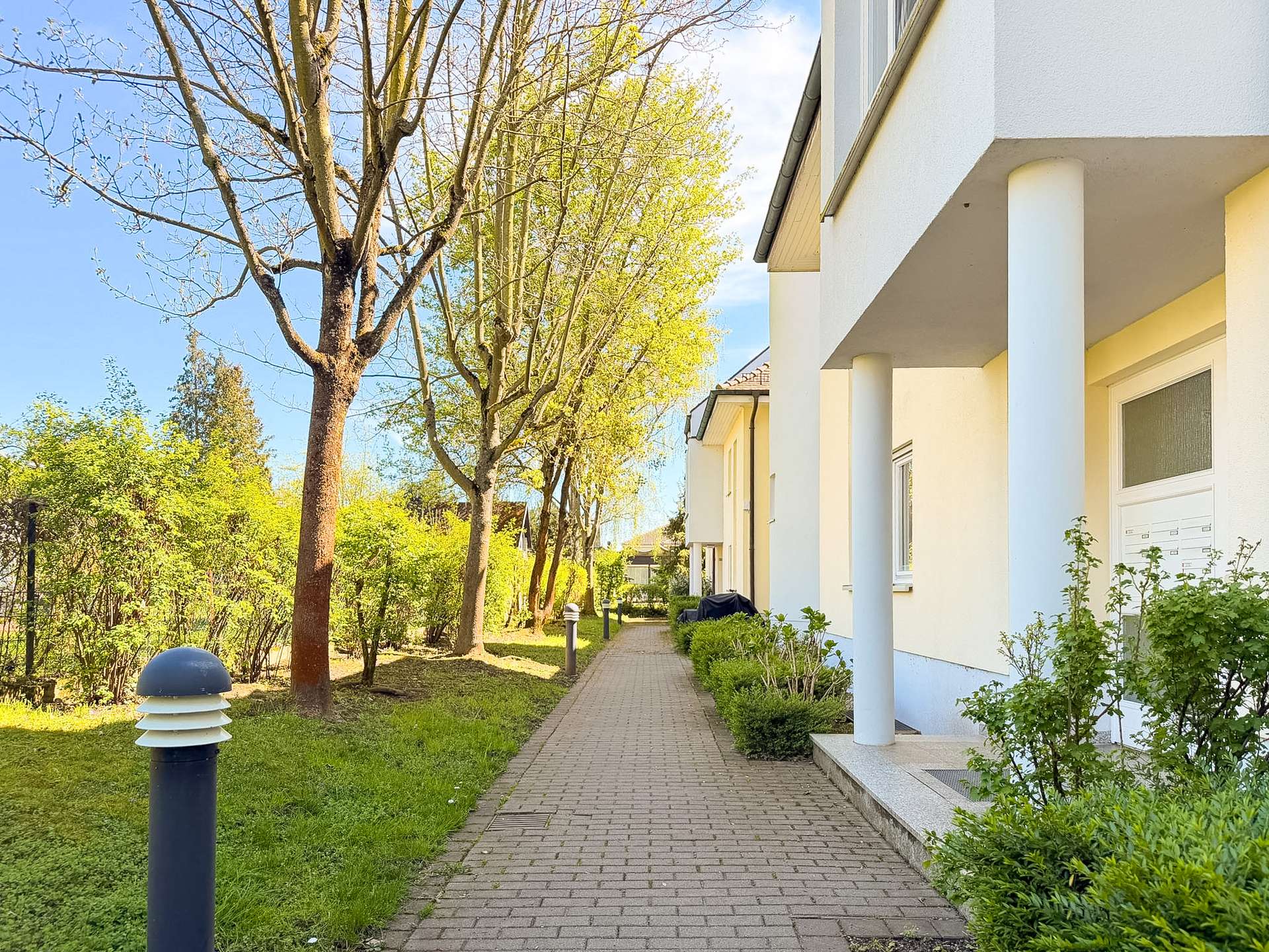 Sofort bezugsfrei | Maisonettewohnung mit ZWEI Terrassen| TG-Stellplatz | Fußläufig in den Auwald | – Leipzig – Vorschaubild 16
