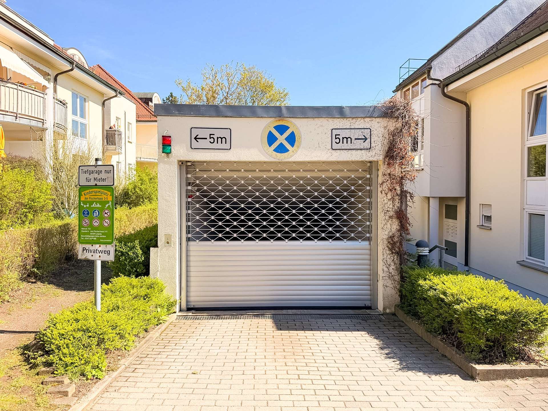 Sofort bezugsfrei | Maisonettewohnung mit ZWEI Terrassen| TG-Stellplatz | Fußläufig in den Auwald | – Leipzig – Vorschaubild 17