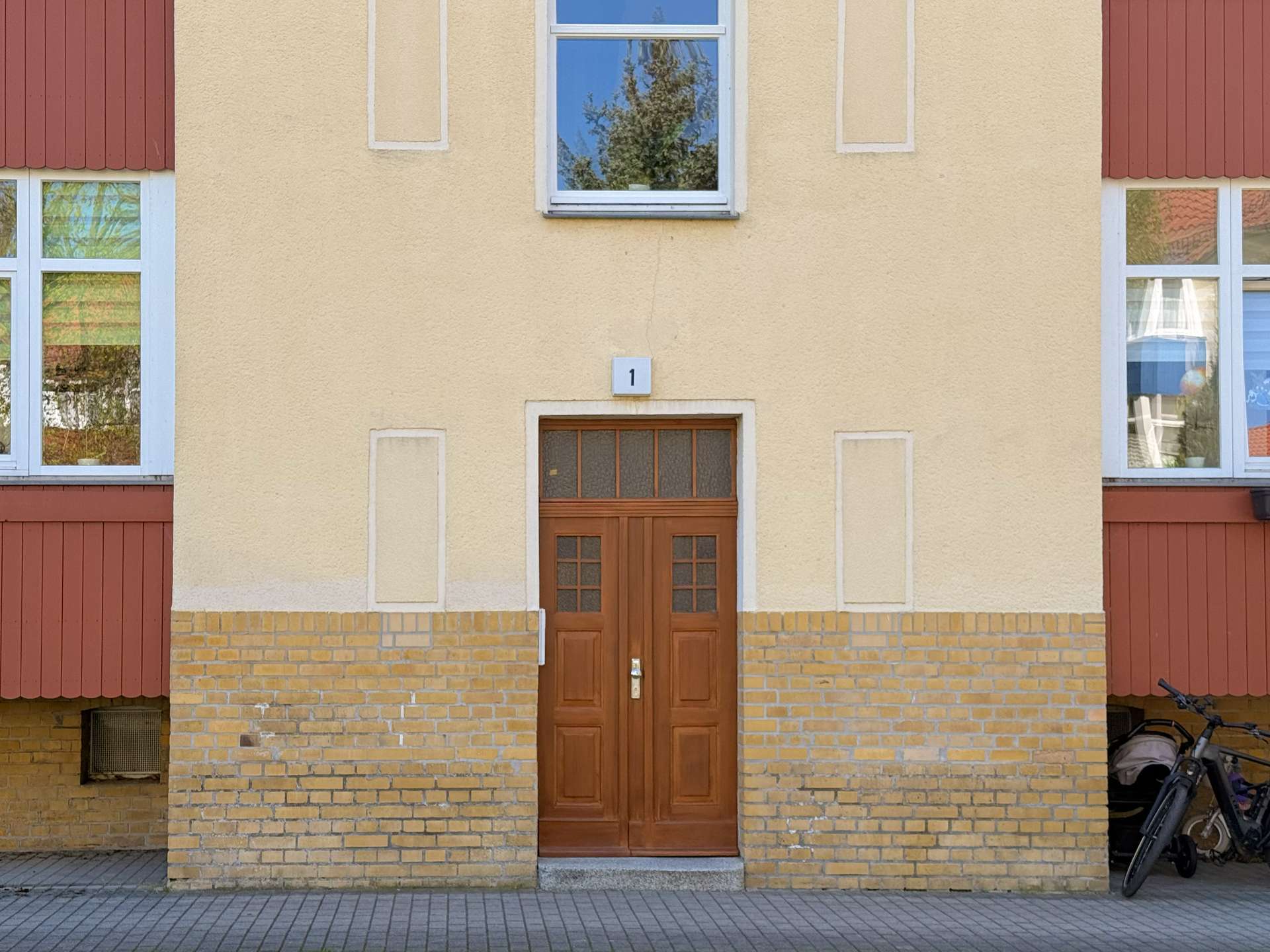 Maisonettwohnung I Dachgeschoss-Ausbau 2008 I 4 Räume + Spitzboden I Tageslichtbad I Denkmalschutz – Leipzig – Vorschaubild 2