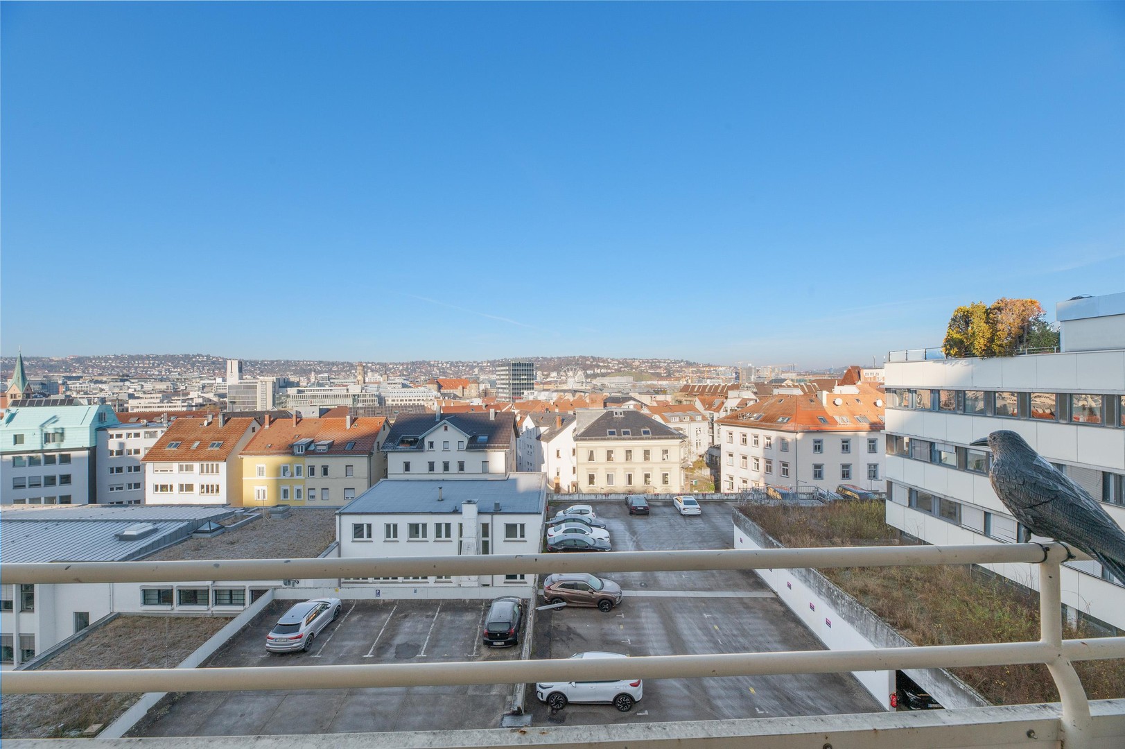 Stilvolles Studio-Penthouse mit Weitblick und Rendite – Stuttgart – Vorschaubild 2