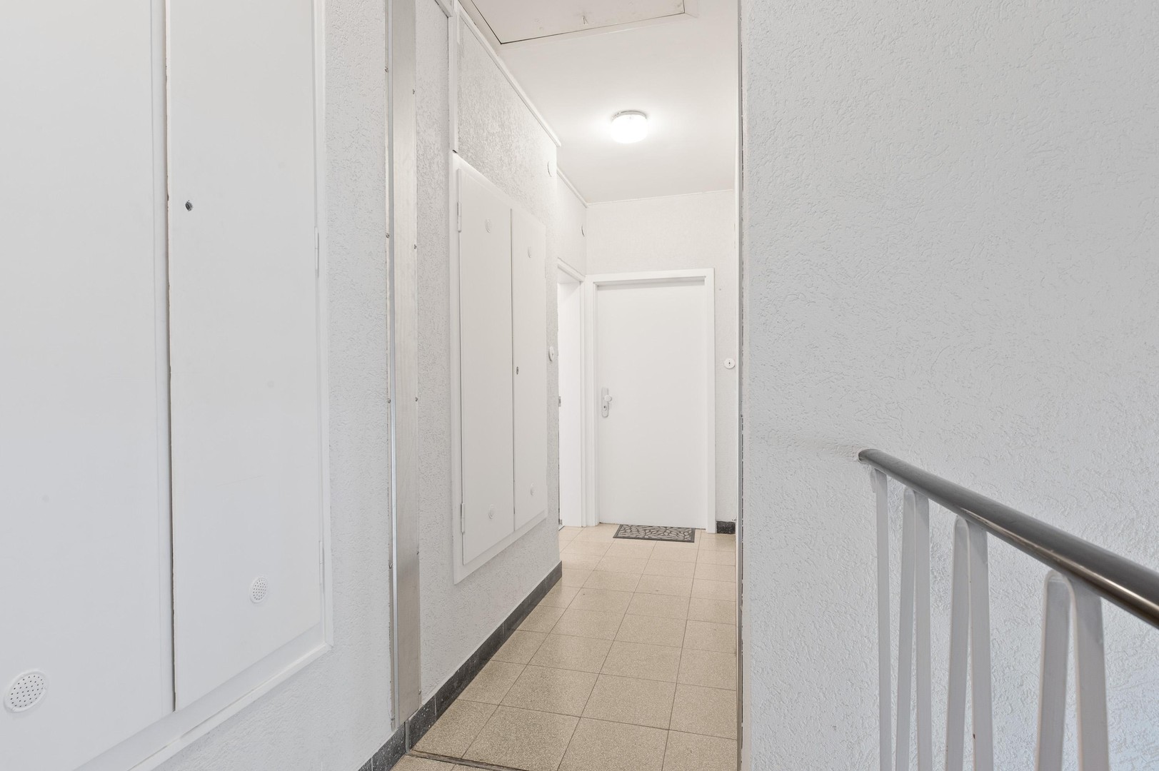 Stilvolles Studio-Penthouse mit Weitblick und Rendite – Stuttgart – Vorschaubild 3