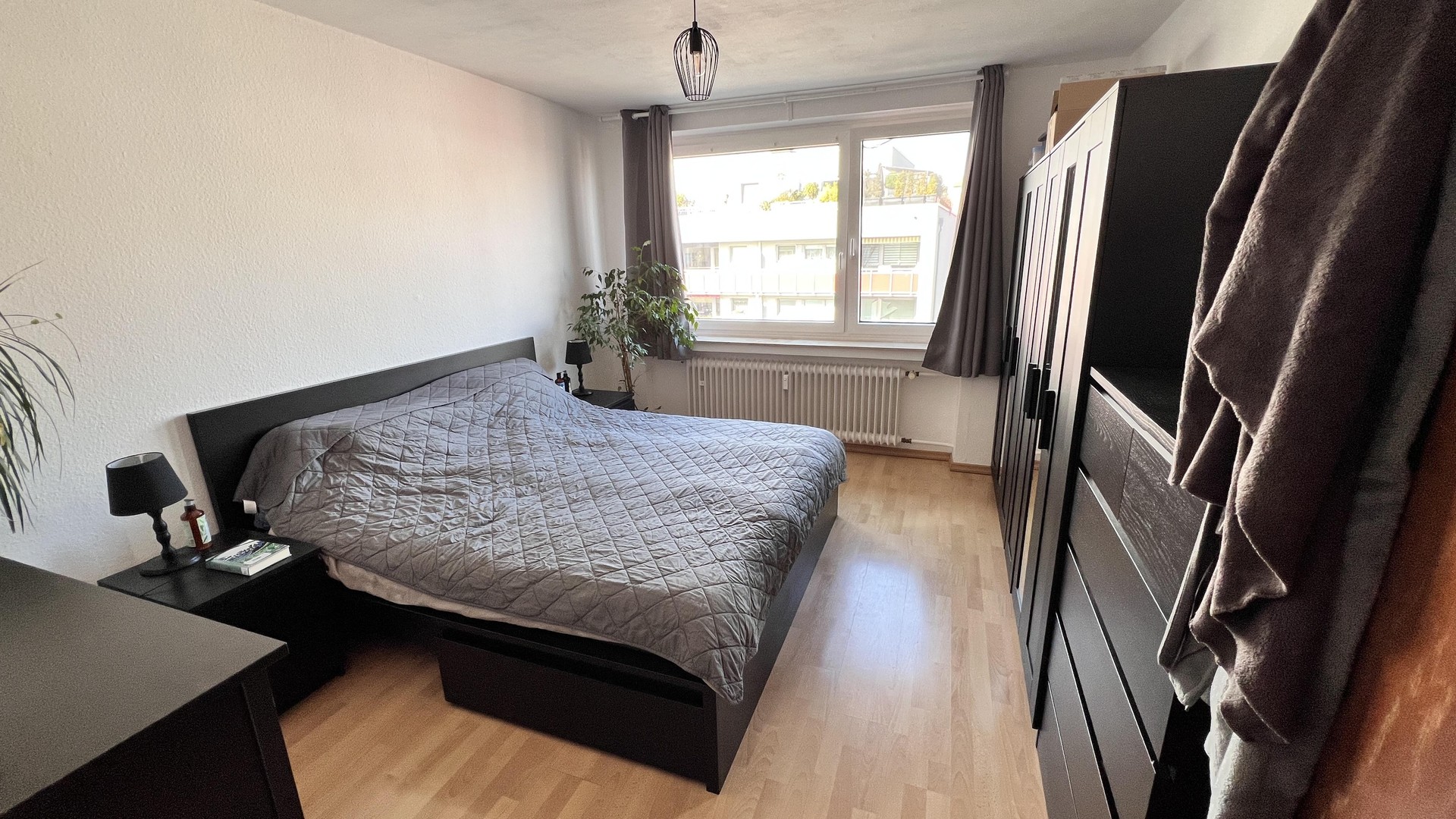 Schöne helle 79 m2 Wohnung in ruhier Wohnlage in Düsseldorf Lörick – Düsseldorf – Vorschaubild 2
