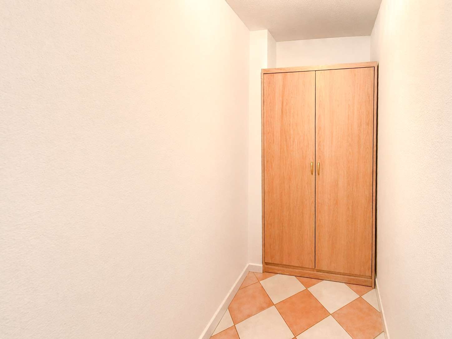 4,45 % Rendite I Betreutes Wohnen am Südplatz I 2-Raumwohnung I sonnige Loggia I Aufzug I Keller – Leipzig – Vorschaubild 7