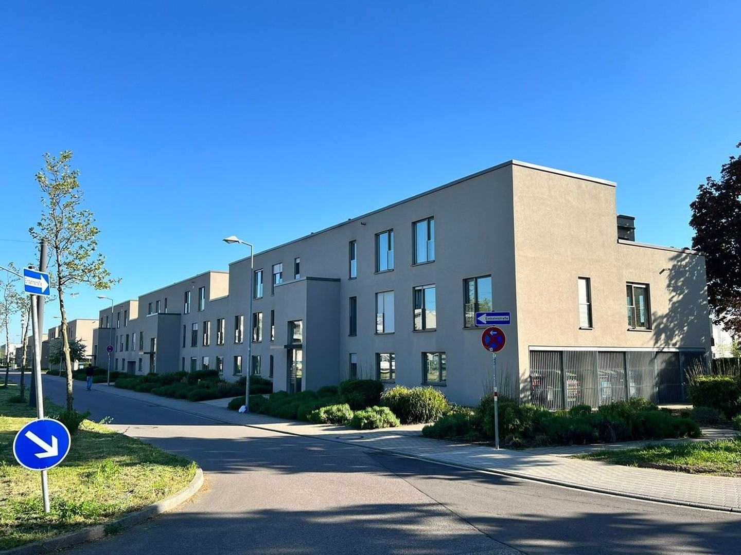 Energieeffizient und Modern: Großzügige 4-Zimmer-Wohnung in Toplage – Karlsruhe – Bild 1 von 17