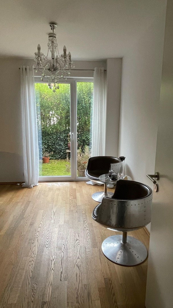 Barrierefreie Erdgeschosswohnung mit Garten in Hamburg-Lokstedt – Hamburg – Vorschaubild 10
