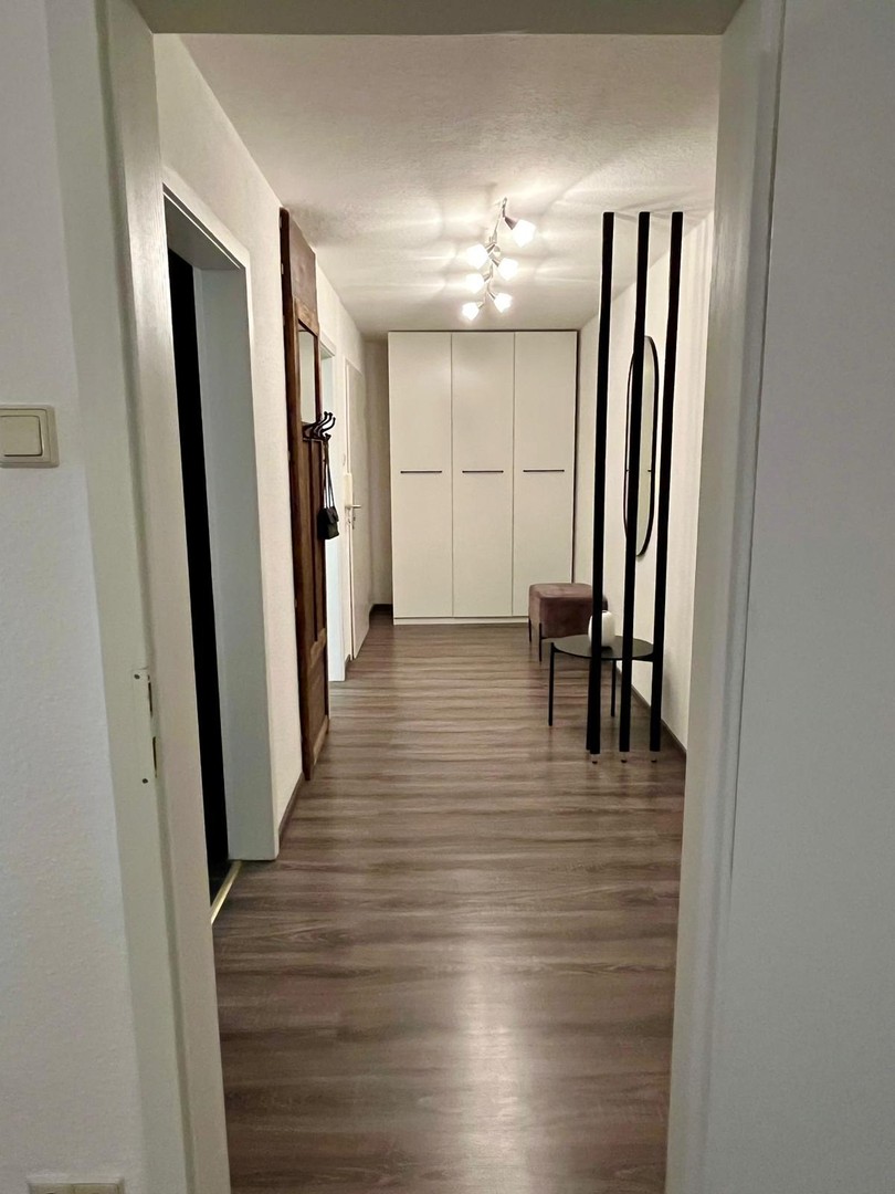 Einziehen & Wohlfühlen – Vollmöblierte Wohnung in Stuttgart-Ost – Stuttgart – Vorschaubild 9