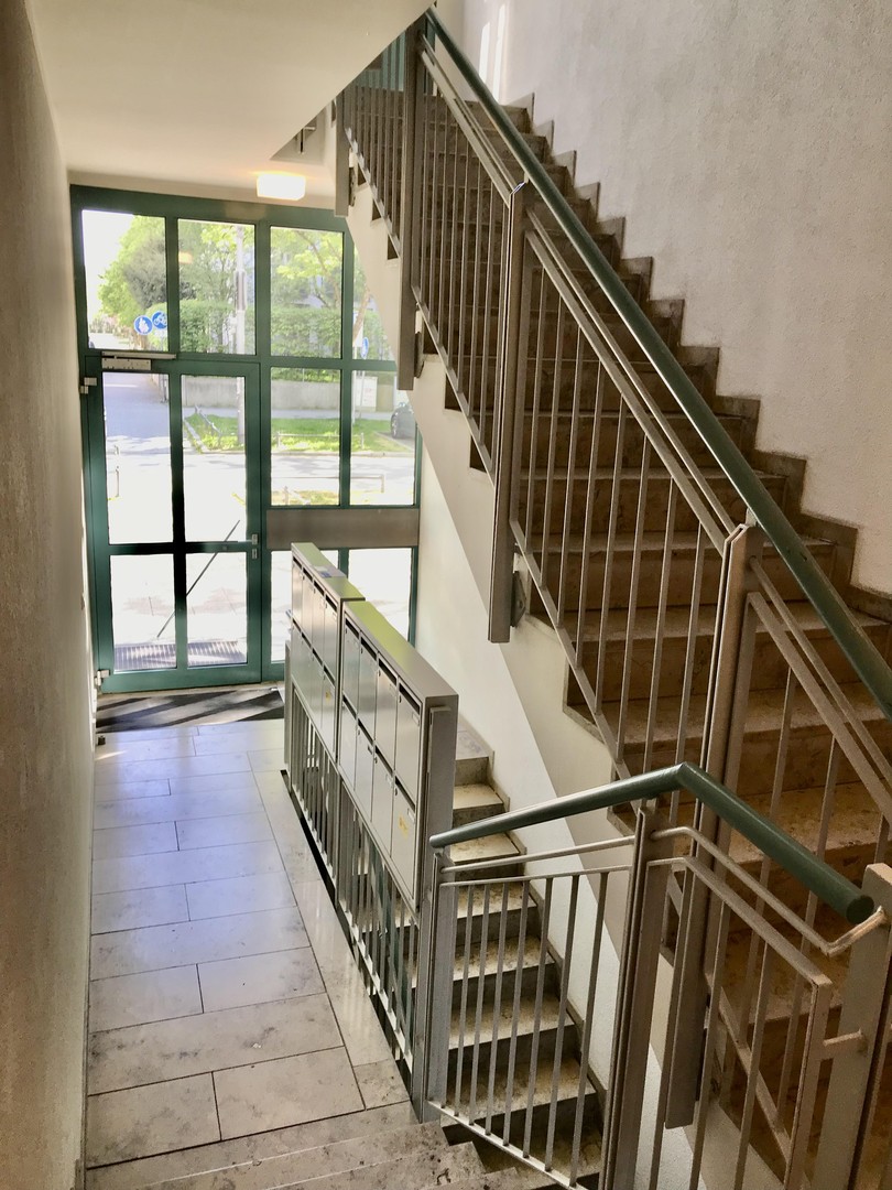 Stimmiges Zuhause Schwabing West/Olympiapark/Neuhausen – München – Vorschaubild 8