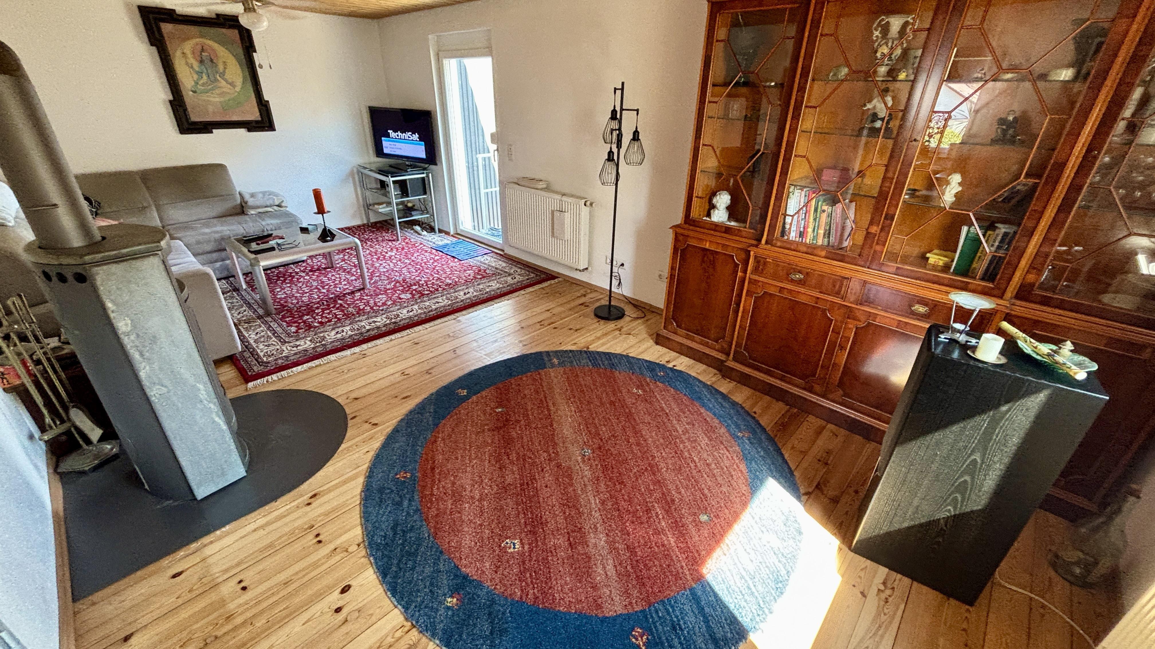 Gemütliche Doppelhaushälfte mit schöner Terrasse und Kamin – Bad Friedrichshall – Vorschaubild 5