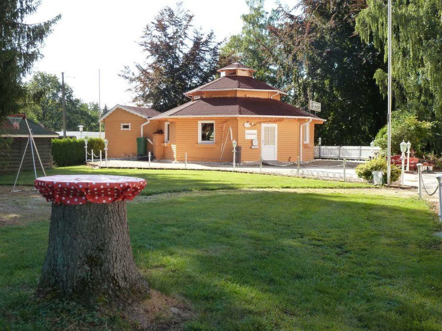 bg
