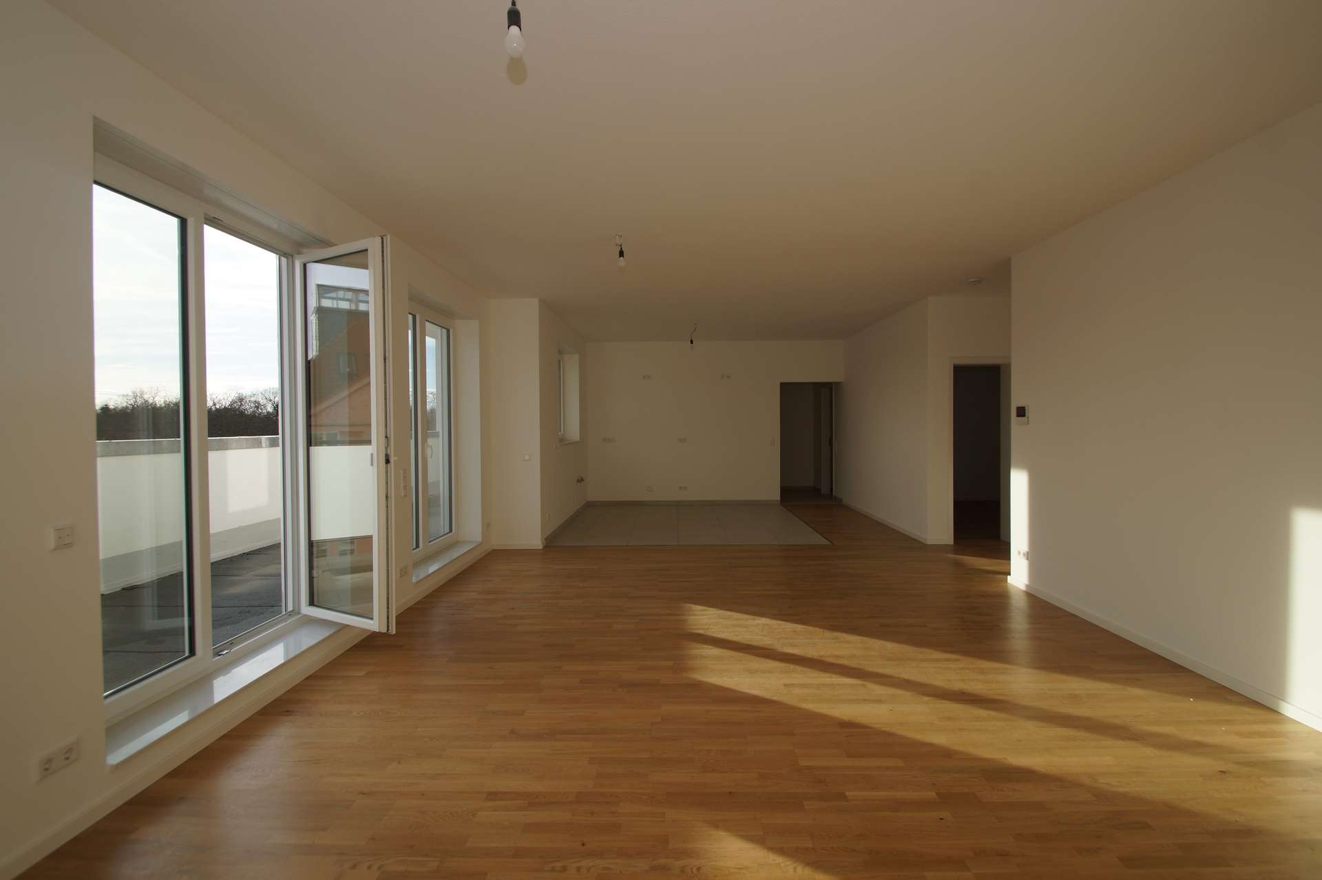 Nachmieter gesucht! Penthouse mit riesiger Terrasse direkt in Schleußig! – Leipzig – Vorschaubild 4